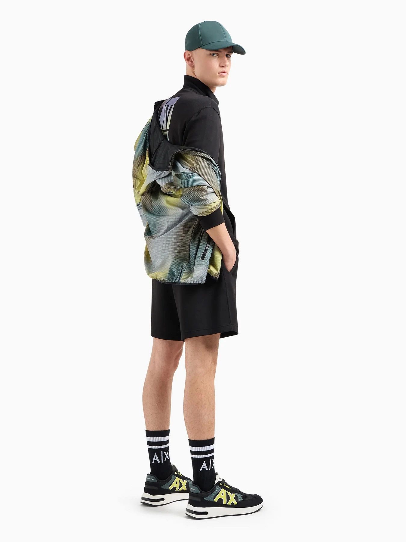 Худі та світшоти Armani Exchange модель 3DZMJF-ZJZDZ-1200 Худі та світшоти Armani Exchange модель 3DZMJF-ZJZDZ-1200 Фото