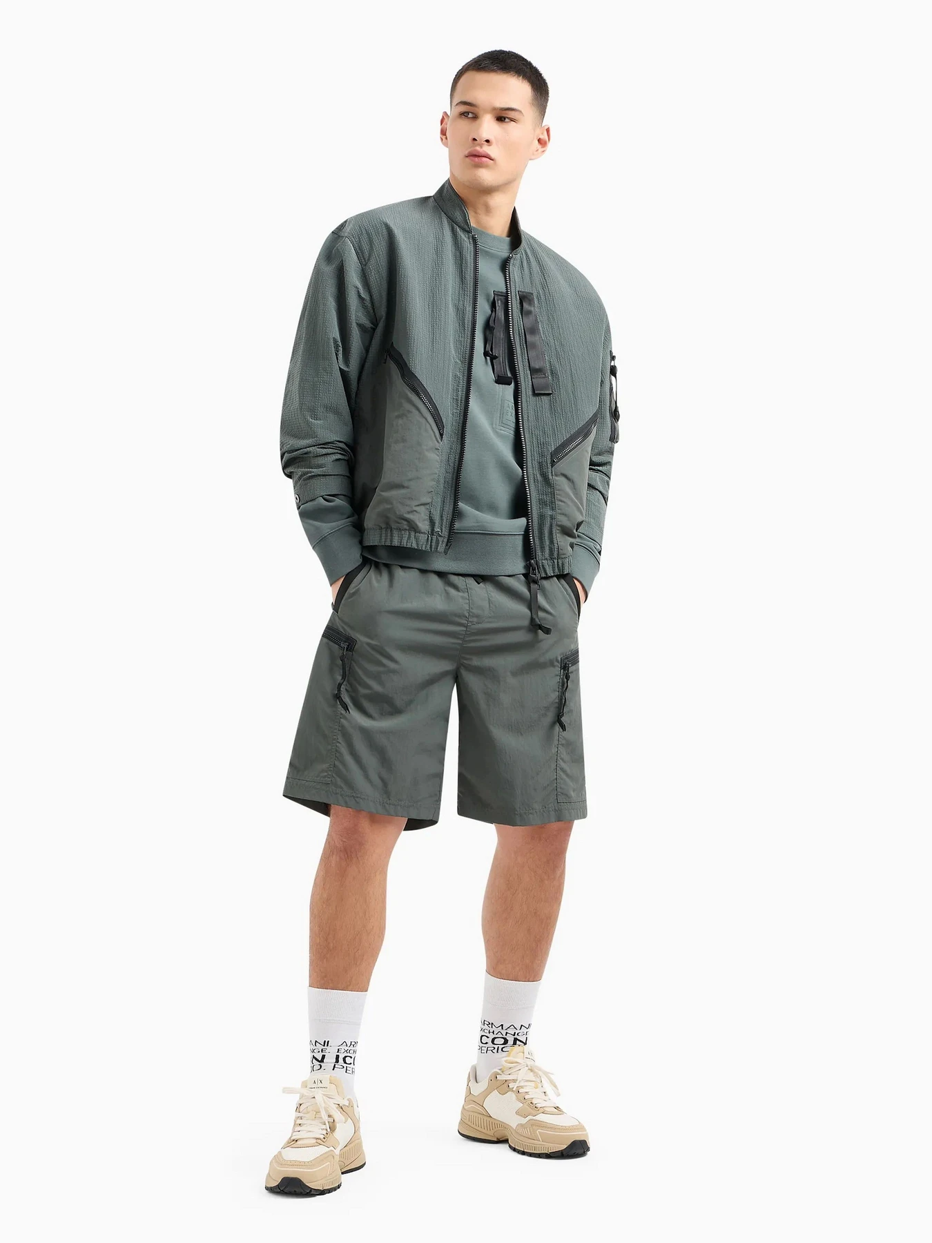 Худи и свитшоты Armani Exchange модель 3DZMJJ-ZJXLZ-1839 Худи и свитшоты Armani Exchange модель 3DZMJJ-ZJXLZ-1839 Фото