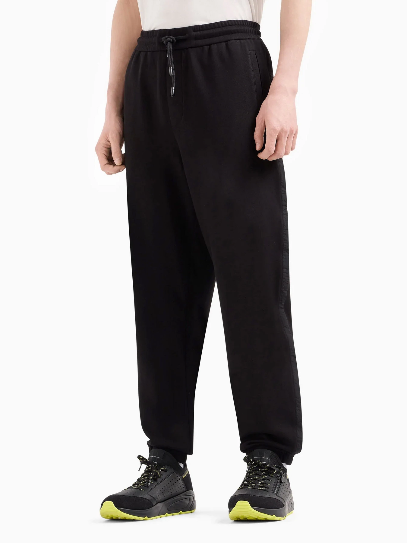 Брюки Armani Exchange модель 3DZPJA-ZJDPZ-1200 Брюки Armani Exchange модель 3DZPJA-ZJDPZ-1200 Фото