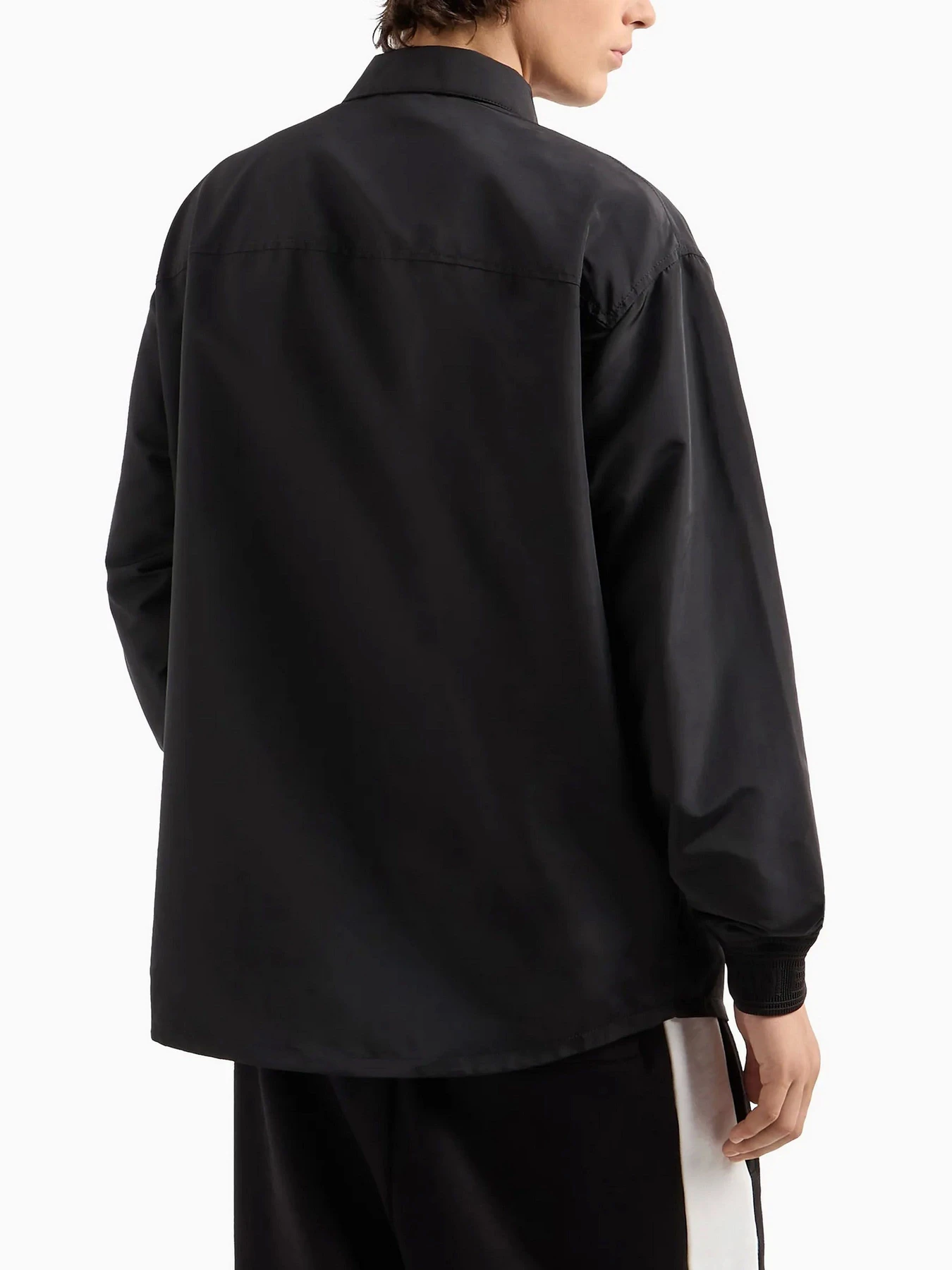 Куртки и дубленки Armani Exchange модель 6DZBL6-ZN5KZ-1200 Куртки и дубленки Armani Exchange модель 6DZBL6-ZN5KZ-1200 Фото