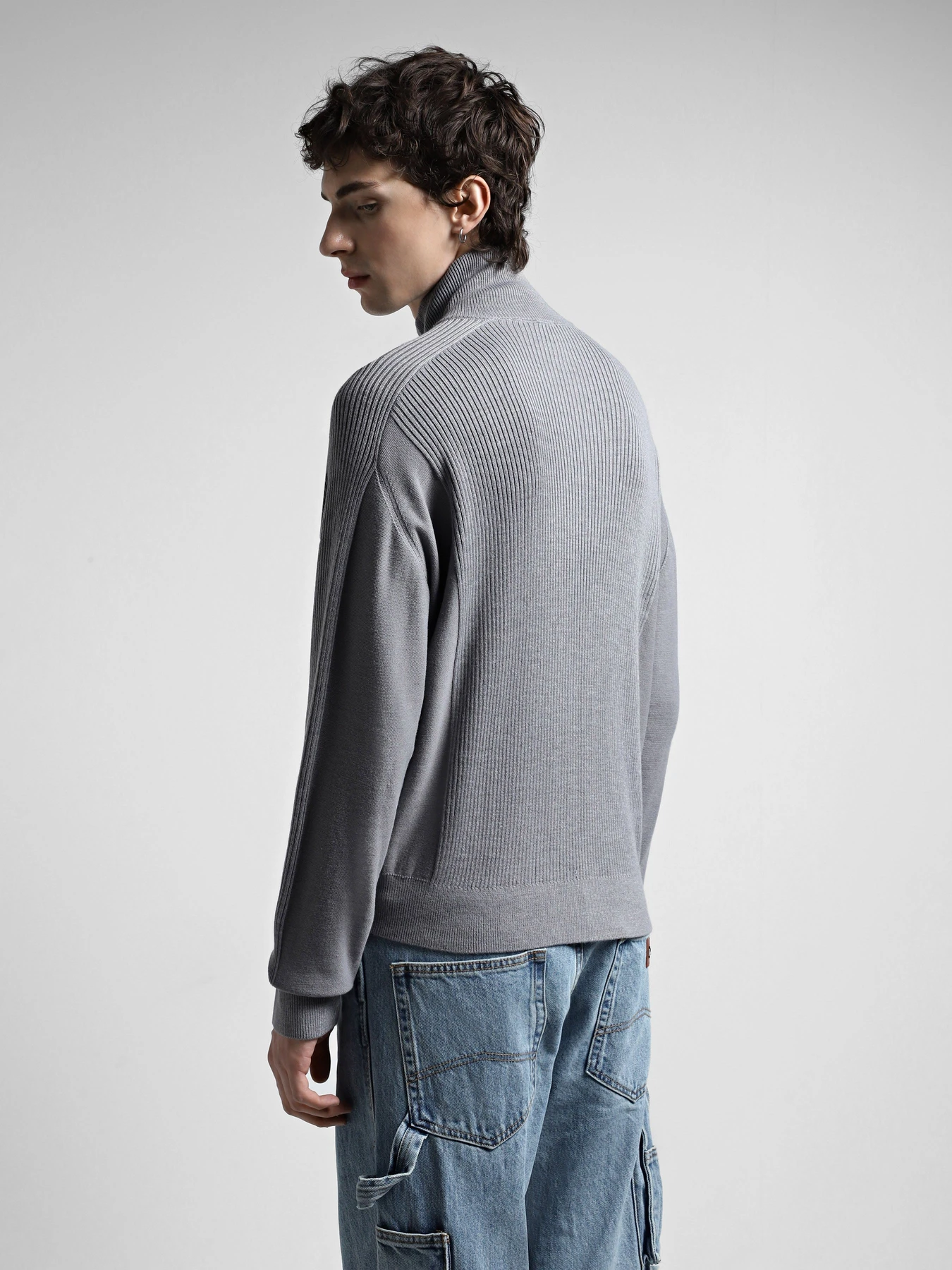 Свитры и кардиганы Armani Exchange модель 6DZE6G-ZM5BZ-19AA Свитры и кардиганы Armani Exchange модель 6DZE6G-ZM5BZ-19AA Фото