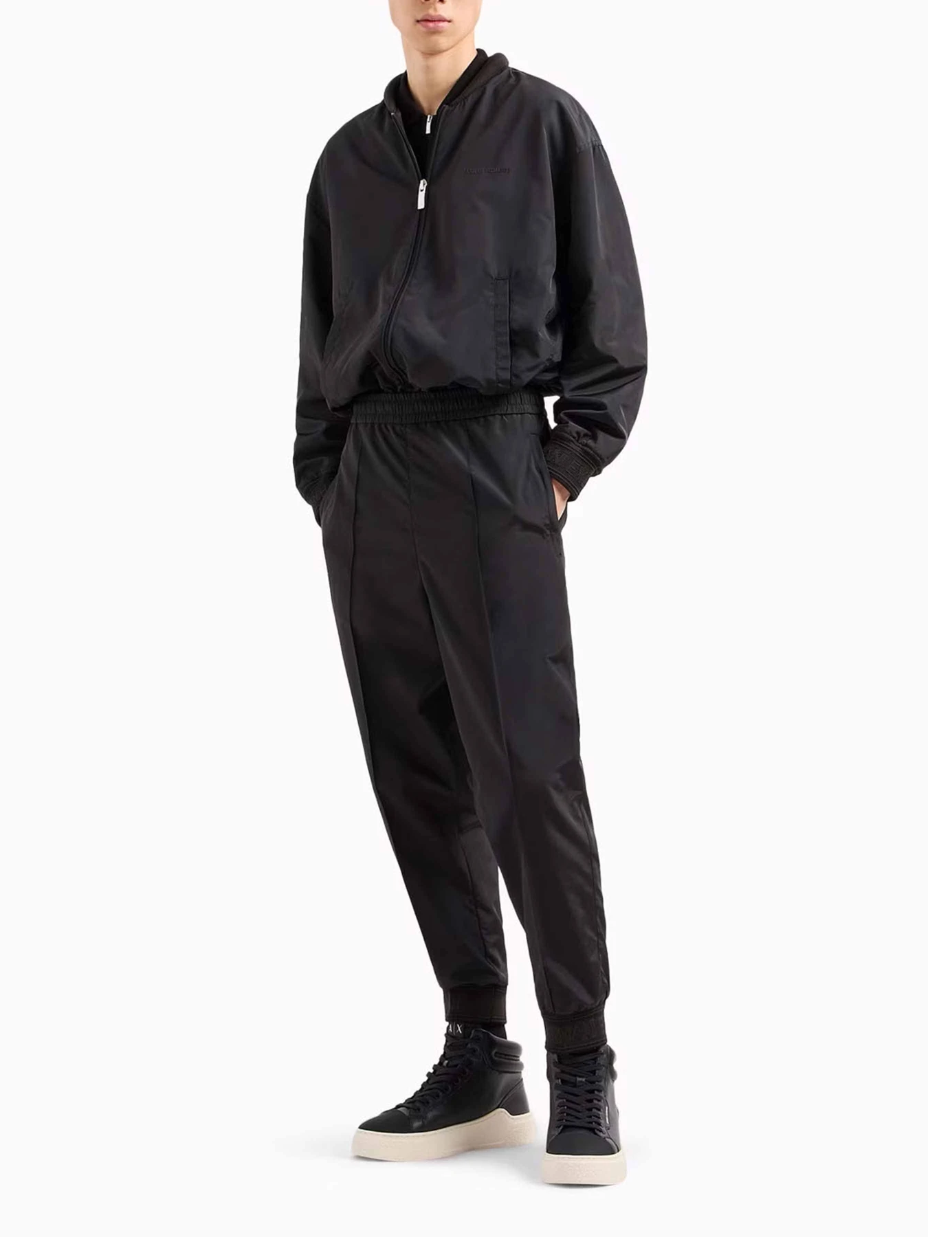 Футболки и поло Armani Exchange модель 6DZFLC-ZJM5Z-1200 Футболки и поло Armani Exchange модель 6DZFLC-ZJM5Z-1200 Фото
