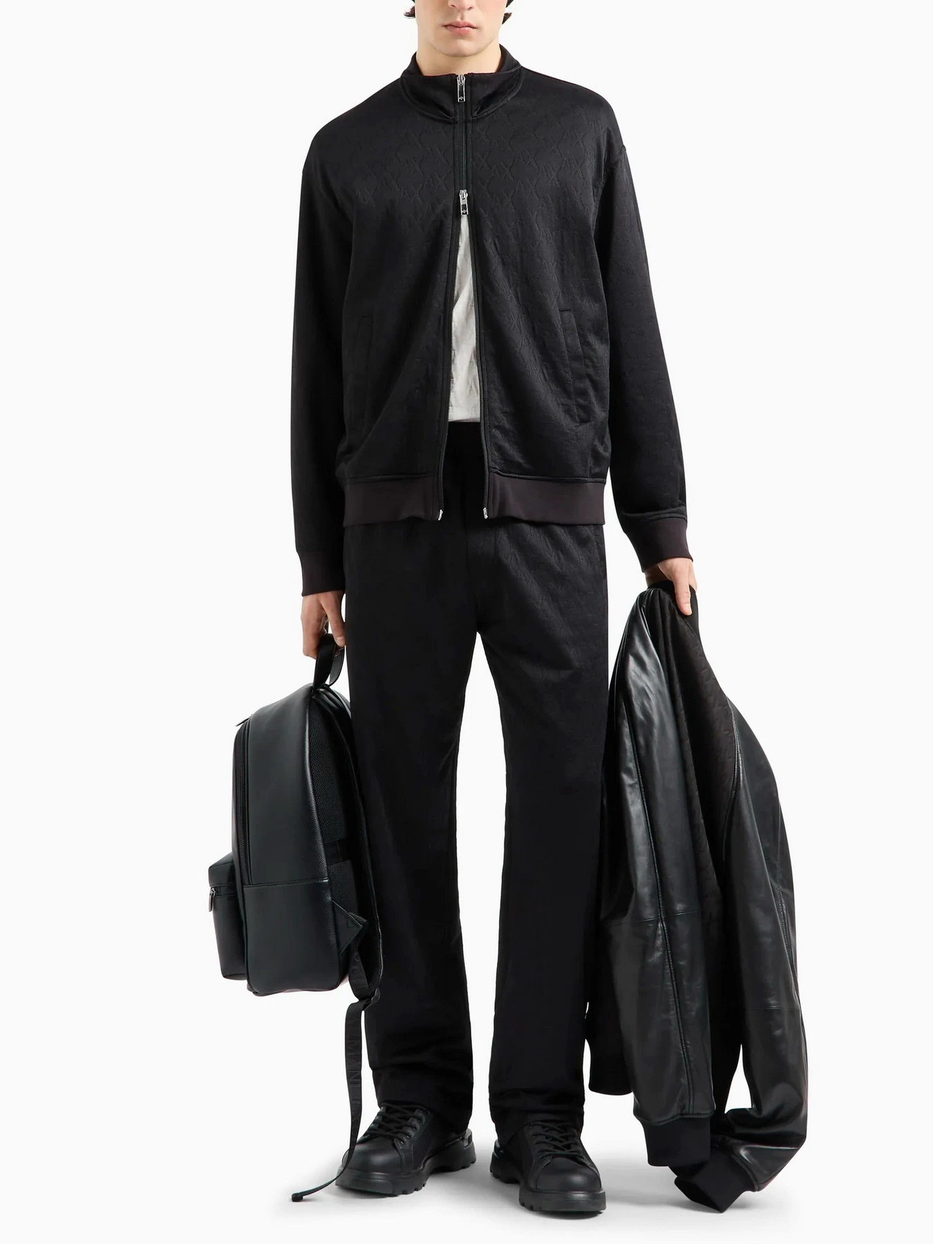 Худі та світшоти Armani Exchange модель 6DZMLA-ZJNMZ-1200 Худі та світшоти Armani Exchange модель 6DZMLA-ZJNMZ-1200 Фото
