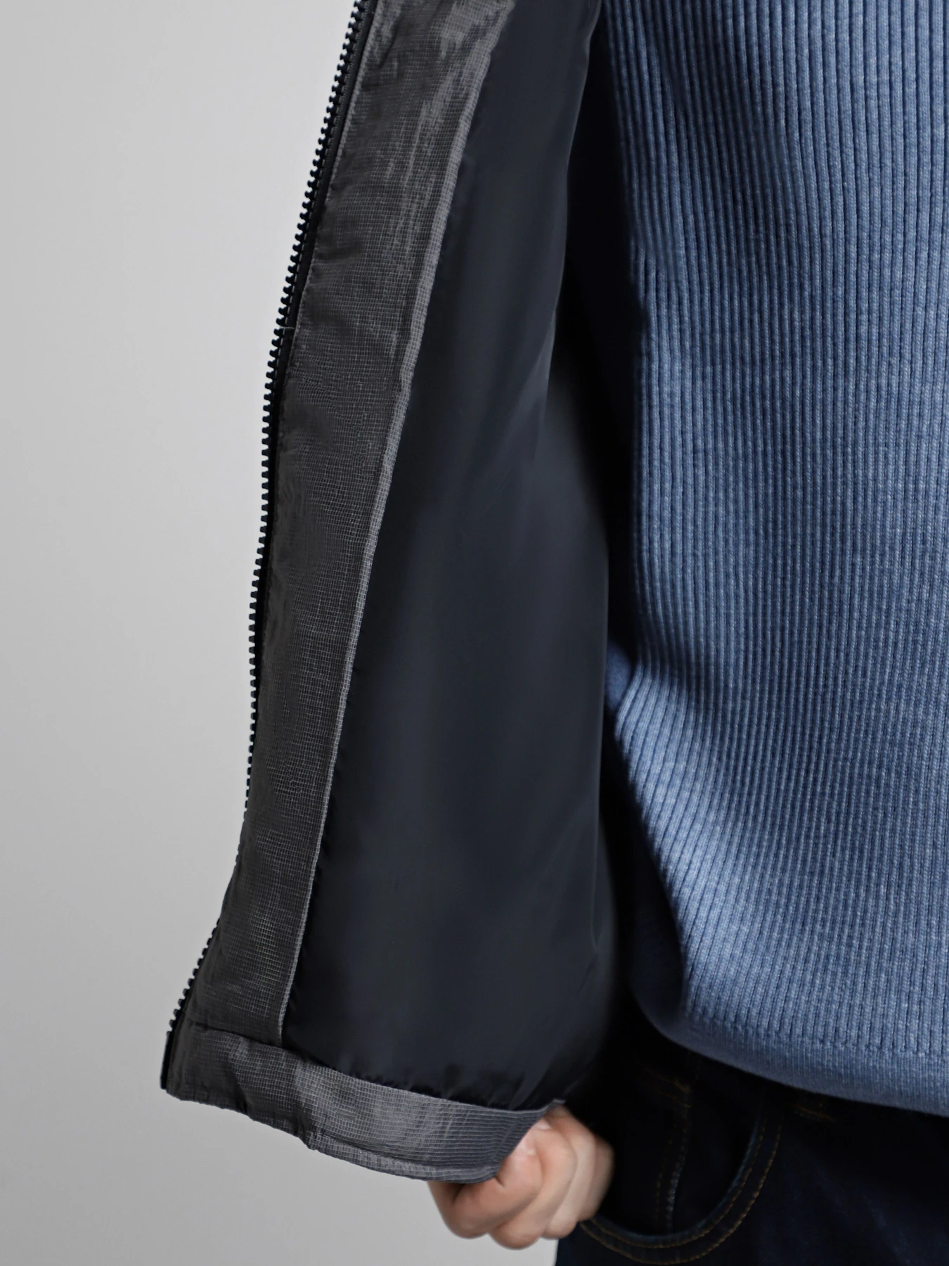 Куртки и дубленки Armani Exchange модель 6DZQL5-ZN5JZ-19AA Куртки и дубленки Armani Exchange модель 6DZQL5-ZN5JZ-19AA Фото