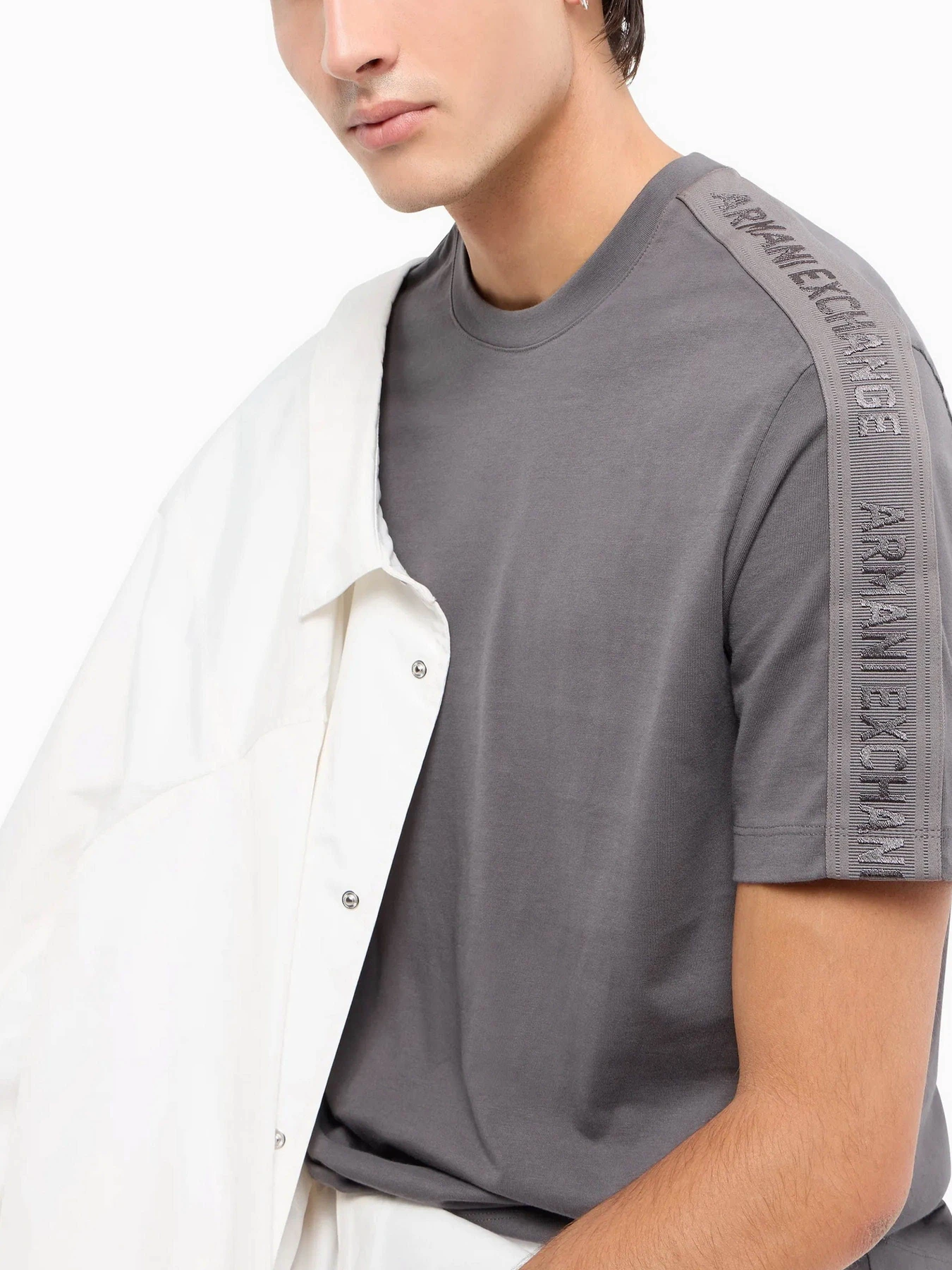 Футболки и поло Armani Exchange модель 6DZTLA-ZJ9JZ-19AA Футболки и поло Armani Exchange модель 6DZTLA-ZJ9JZ-19AA Фото