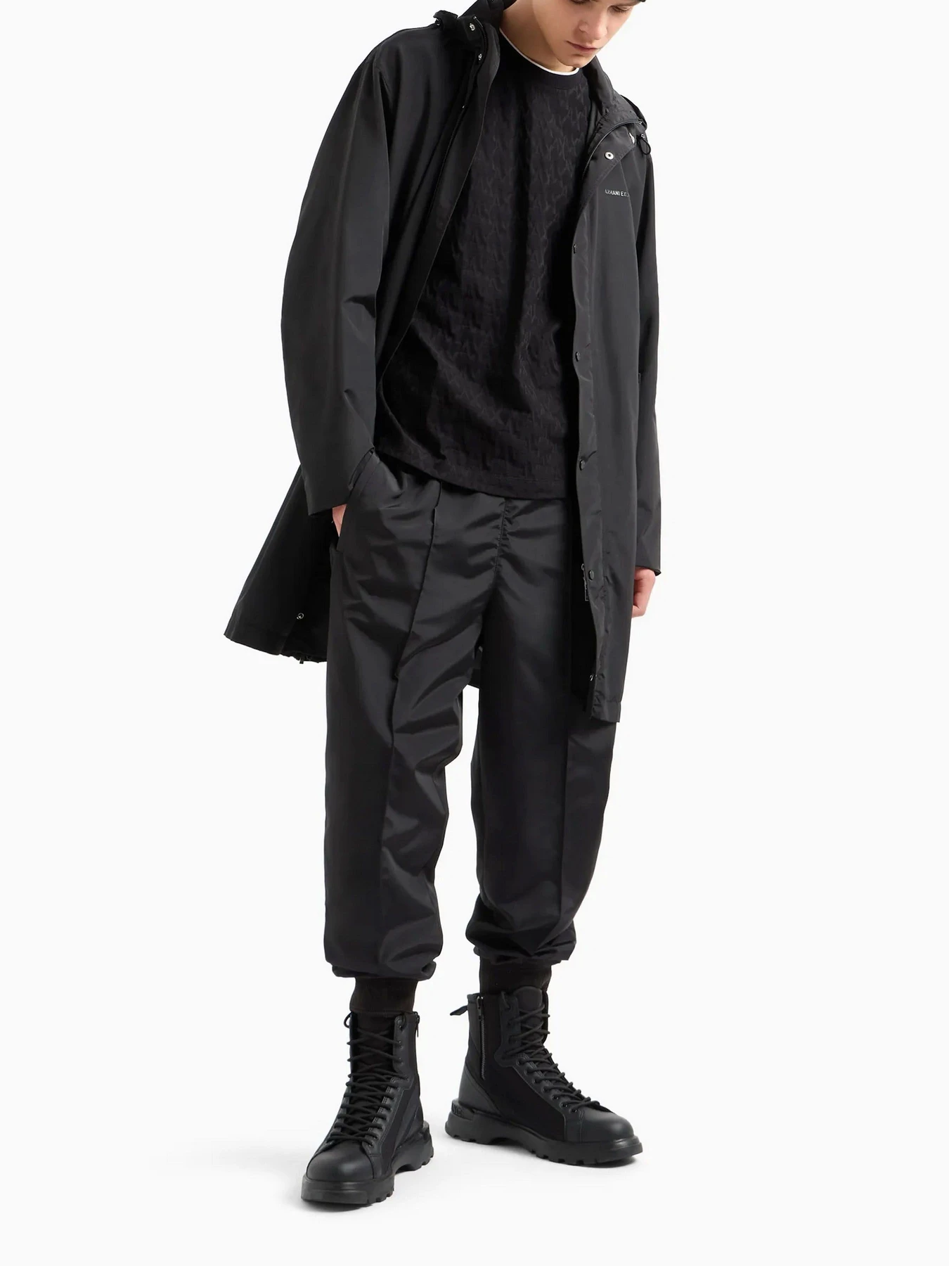 Футболки и поло Armani Exchange модель 6DZTLB-ZJ2ZZ-1200 Футболки и поло Armani Exchange модель 6DZTLB-ZJ2ZZ-1200 Фото