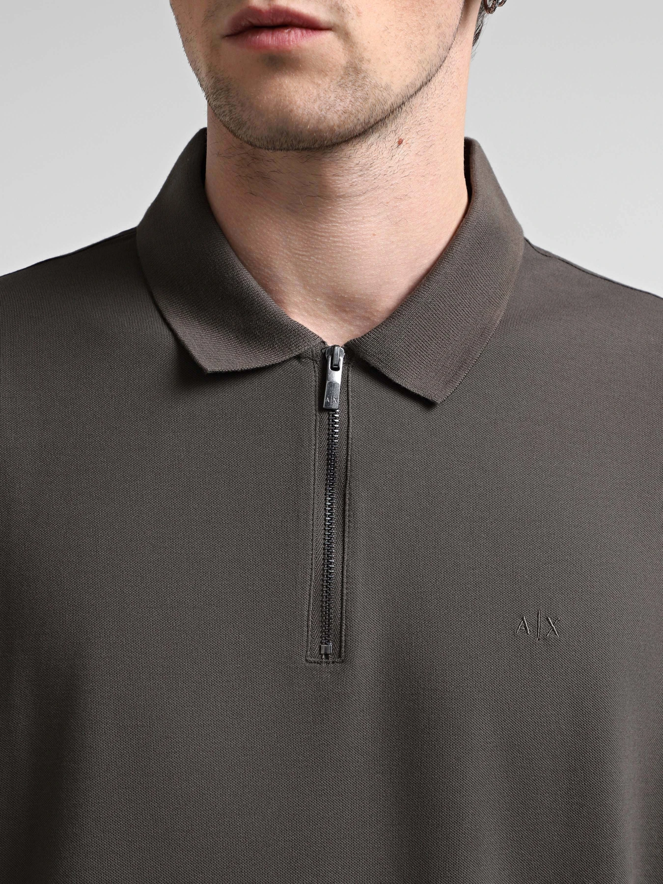 Футболки и поло Armani Exchange модель 6DZFHG-ZJXHZ-1897 Футболки и поло Armani Exchange модель 6DZFHG-ZJXHZ-1897 Фото