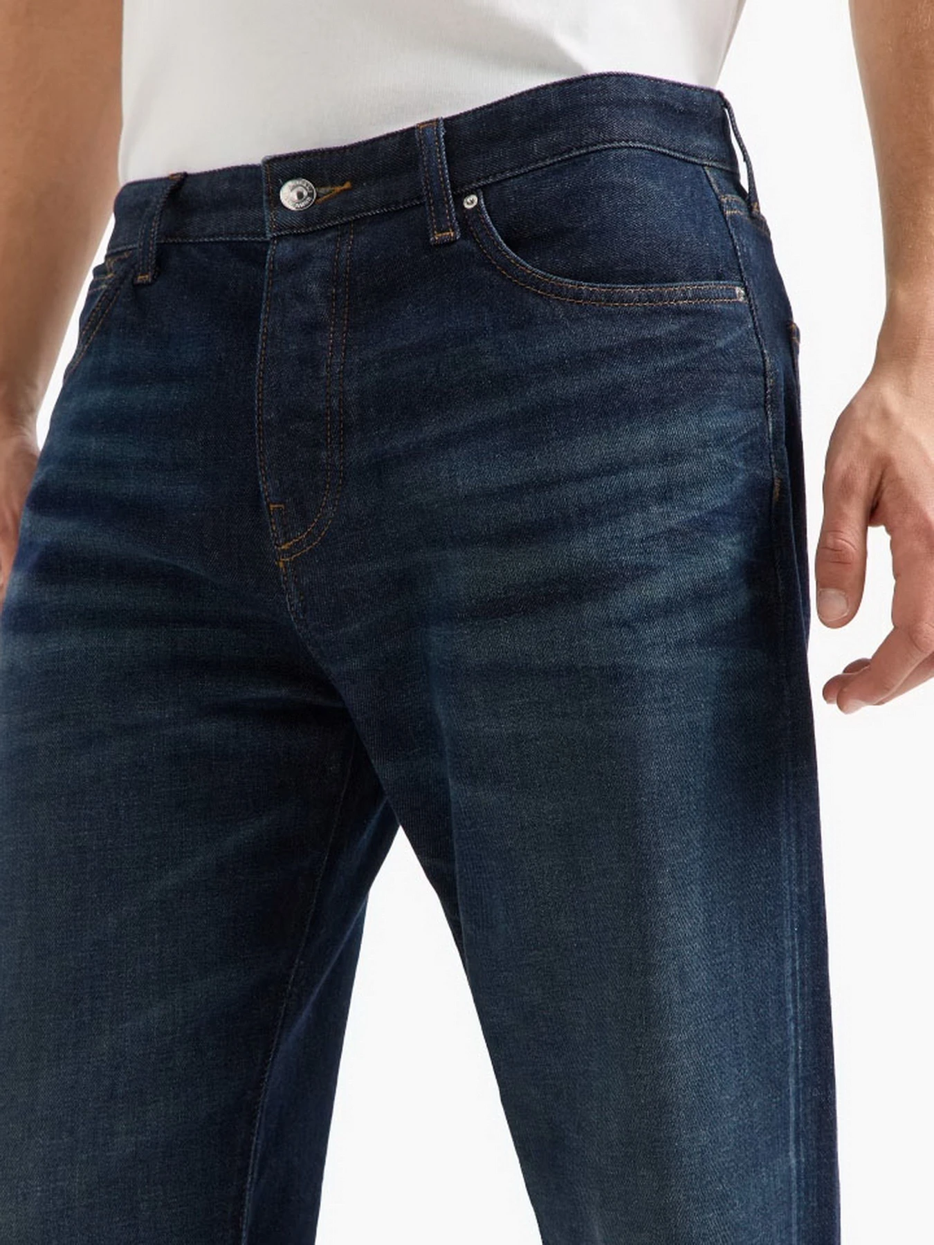 Джинси Armani Exchange модель 6DZJ71-Z1RQZ-1500 Джинси Armani Exchange модель 6DZJ71-Z1RQZ-1500 Фото