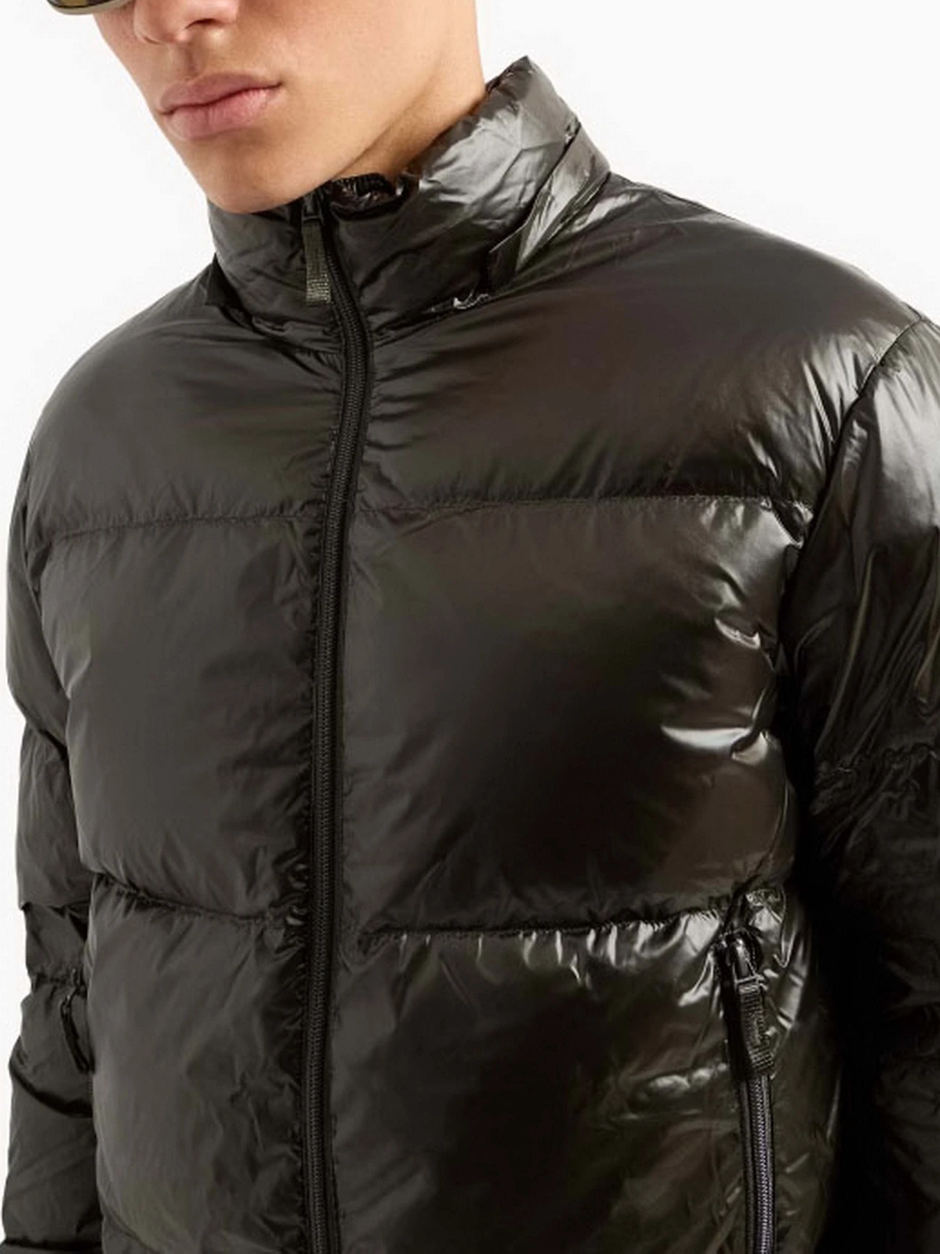 Куртки и дубленки Armani Exchange модель 8NZB70-ZNYNZ-1832 Фото