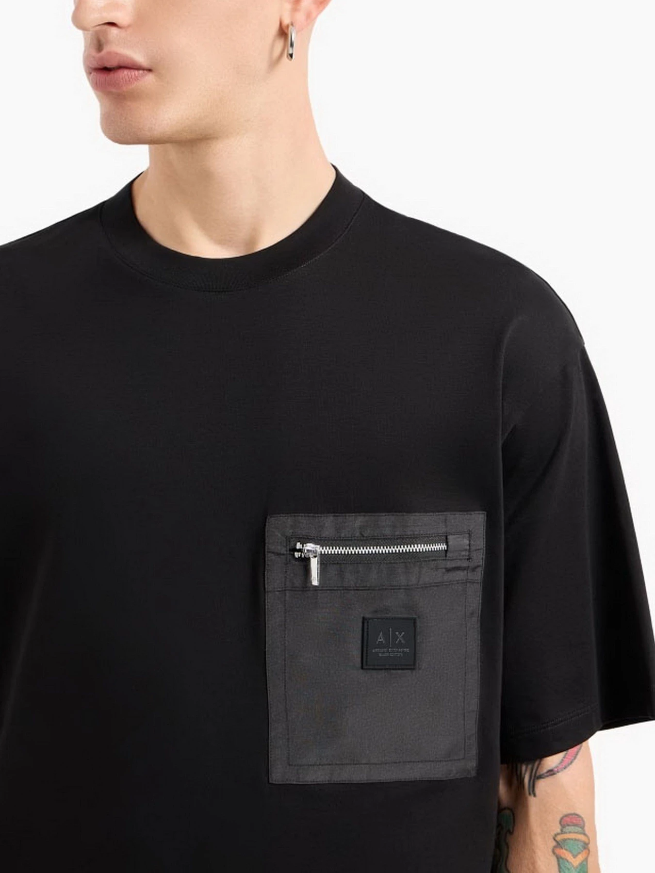 Футболки і поло Armani Exchange Black Edition модель XM000091-AF10364-UC001 Футболки і поло Armani Exchange Black Edition модель XM000091-AF10364-UC001 Фото