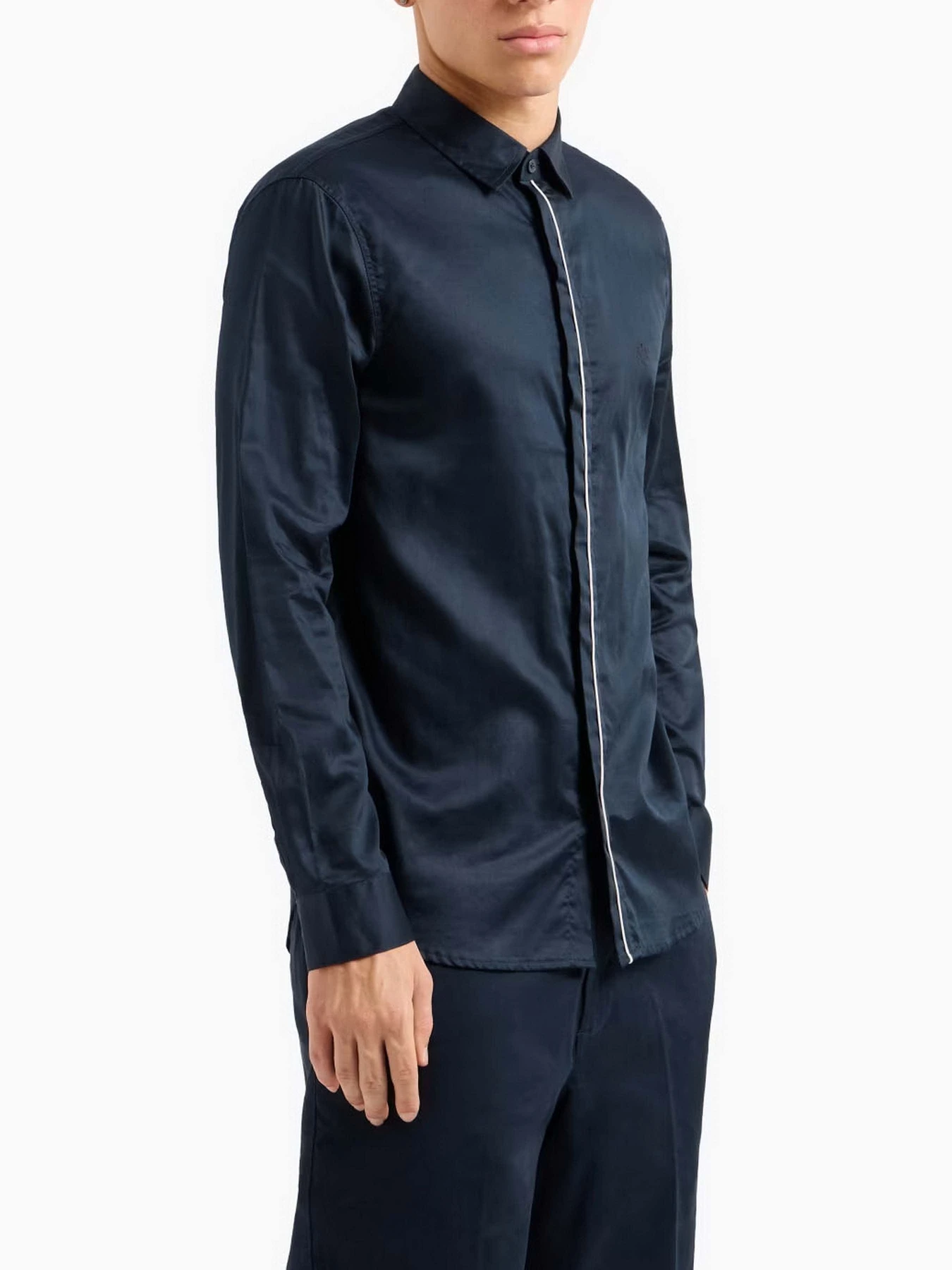 Сорочки Armani Exchange модель 6DZC27-ZNZRZ-1510 Сорочки Armani Exchange модель 6DZC27-ZNZRZ-1510 Фото