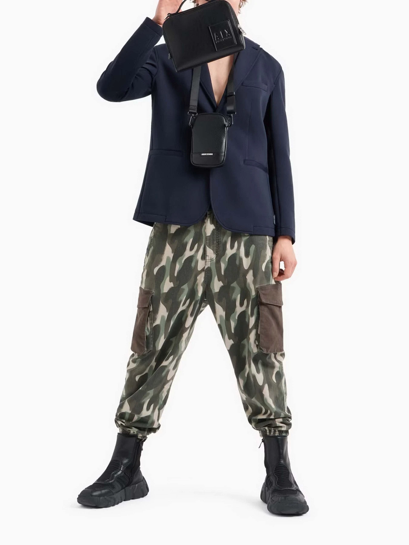 Пиджаки Armani Exchange модель 6DZGHF-ZJZGZ-1510 Фото