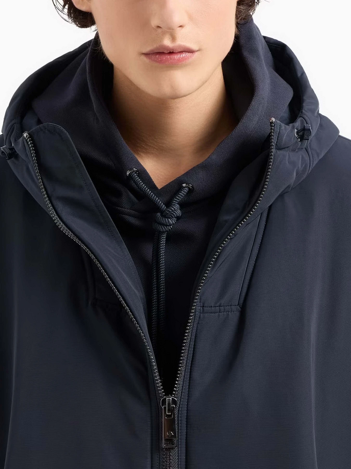 Куртки и дубленки Armani Exchange модель 6DZK20-ZN5MZ-1510 Куртки и дубленки Armani Exchange модель 6DZK20-ZN5MZ-1510 Фото