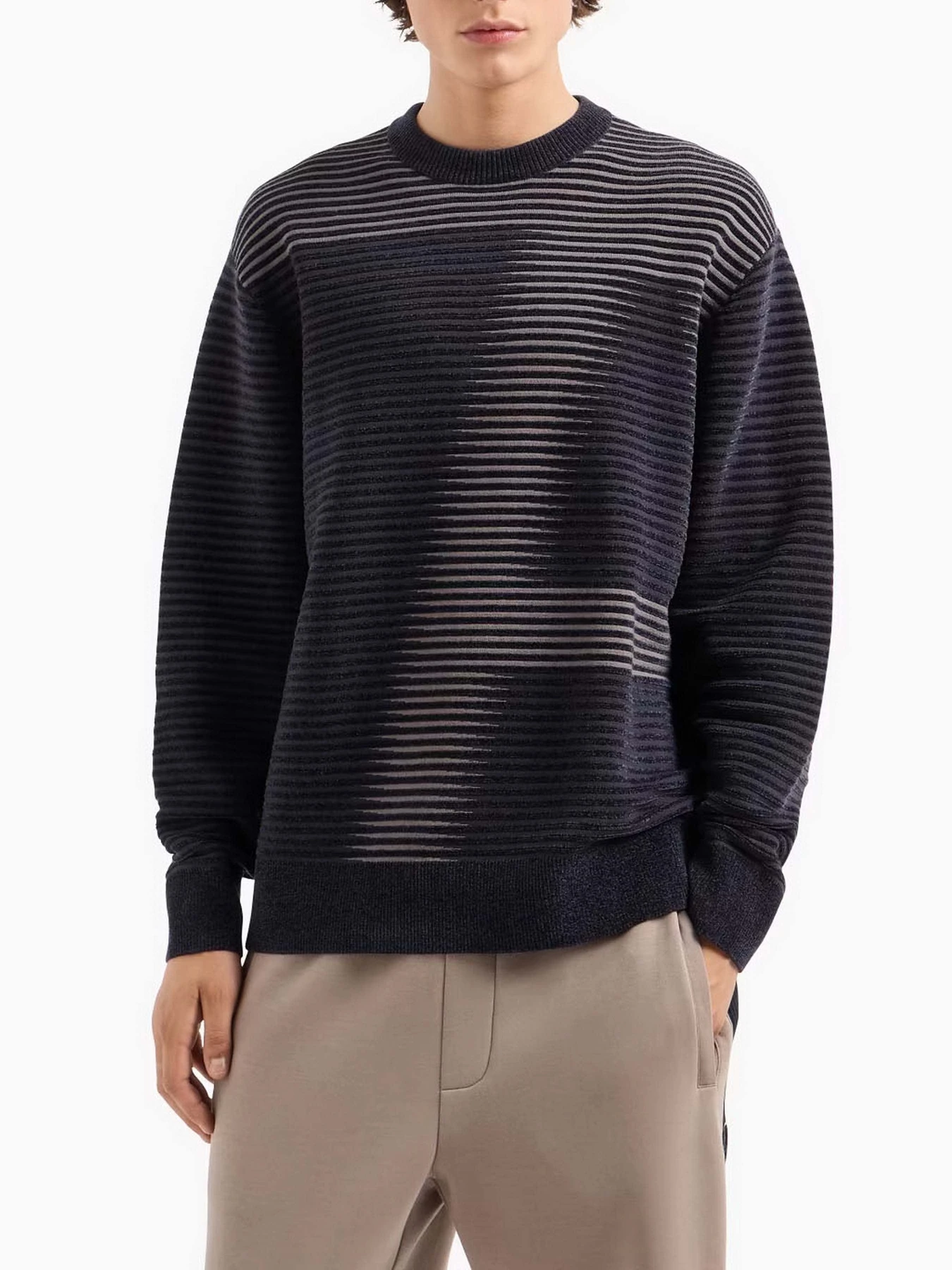 Свитры и кардиганы Armani Exchange модель 6DZM2P-ZM4PZ-1510 Фото