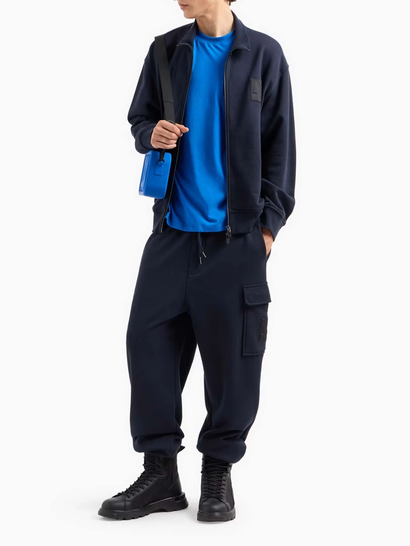 Худі та світшоти Armani Exchange модель 6DZMJJ-ZJ4XZ-1510 Худі та світшоти Armani Exchange модель 6DZMJJ-ZJ4XZ-1510 Фото