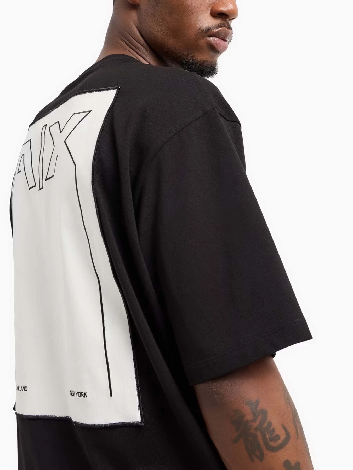 Футболки и поло Armani Exchange модель 6DZTH6-ZJ9JZ-1200 Фото