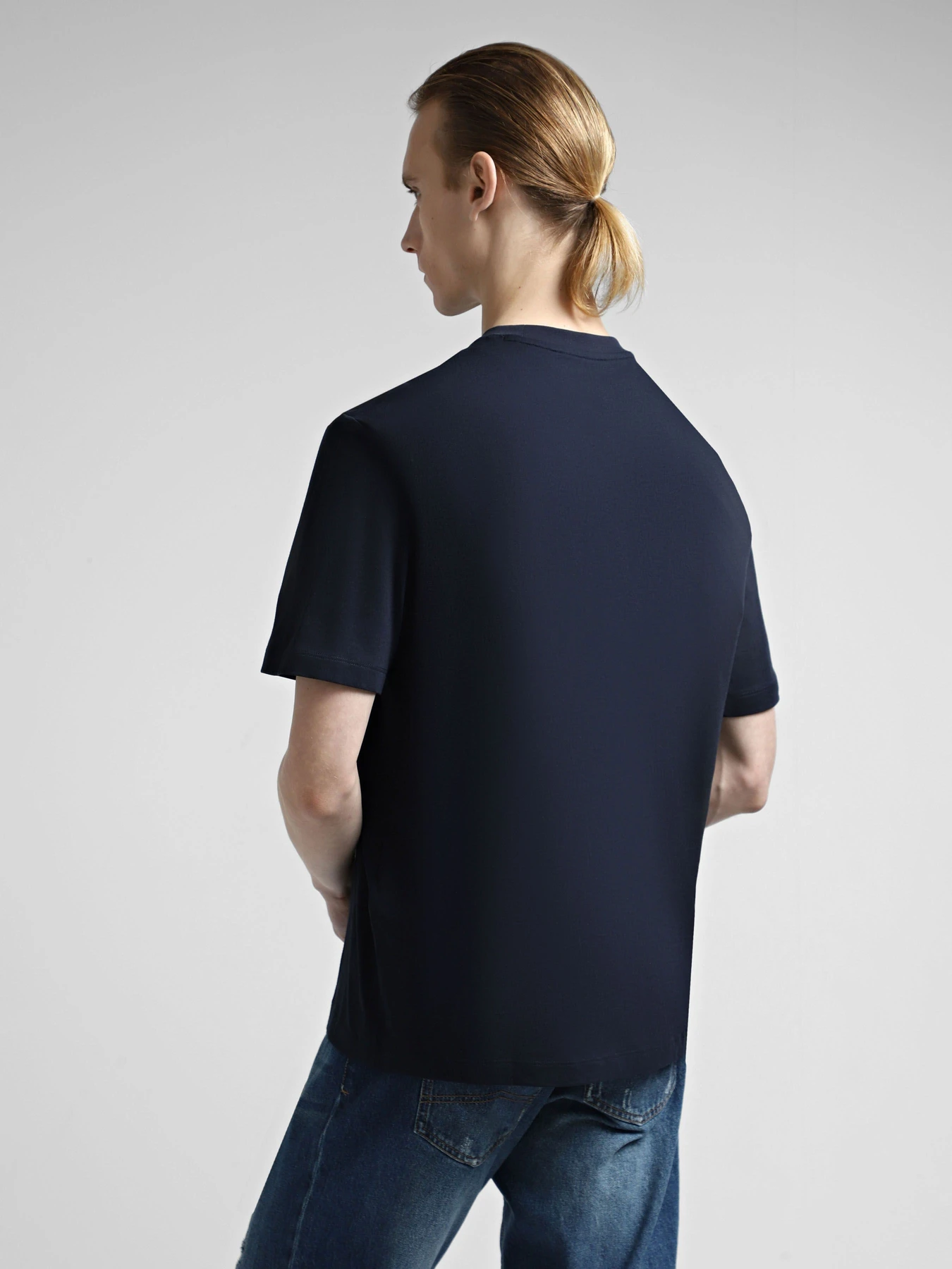 Футболки і поло Armani Exchange модель 6DZTJX-ZJBYZ-1510 Фото