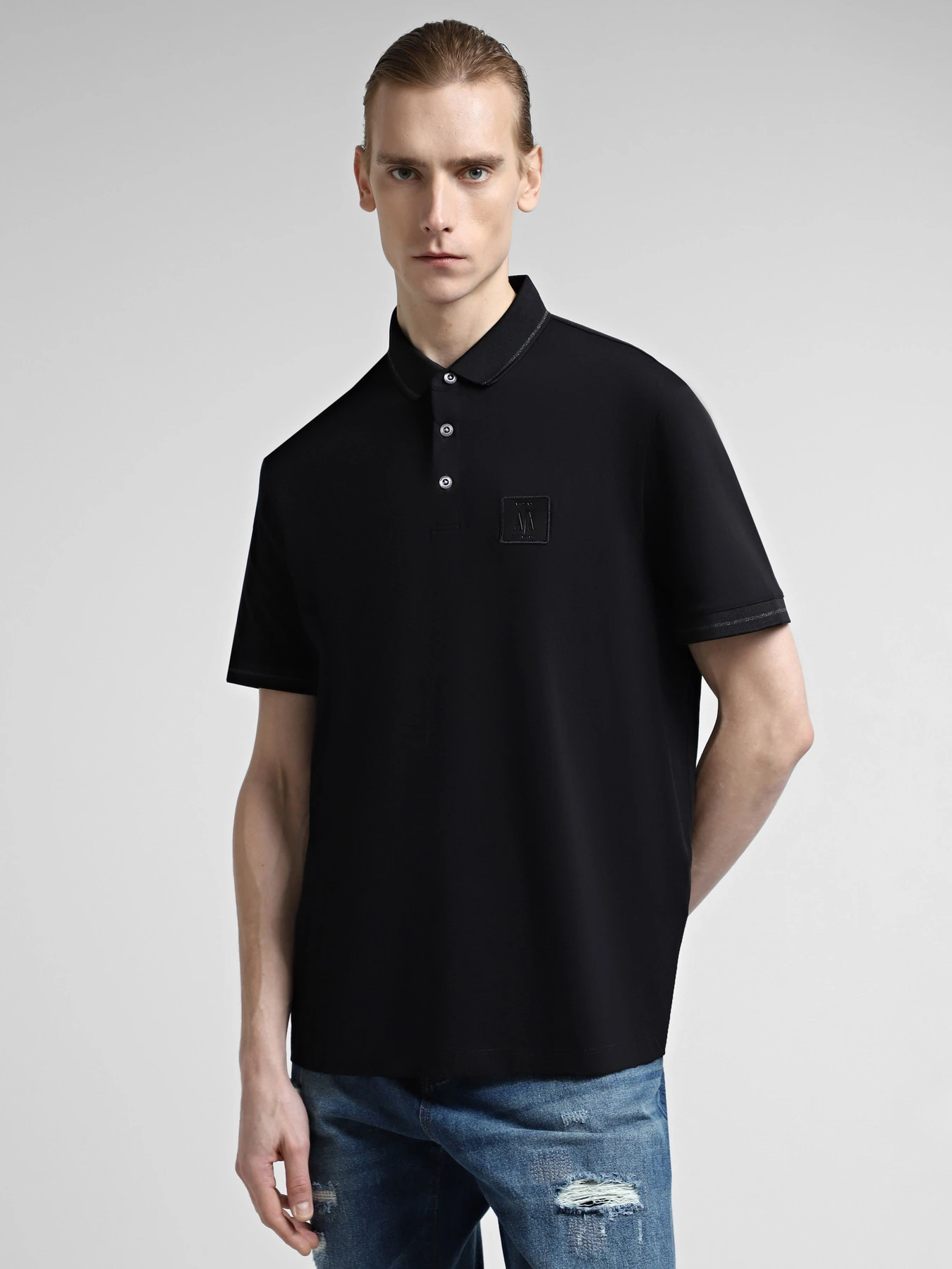 Футболки и поло Armani Exchange Icon Project модель 8NZFPQ-ZJH4Z-5237 Фото