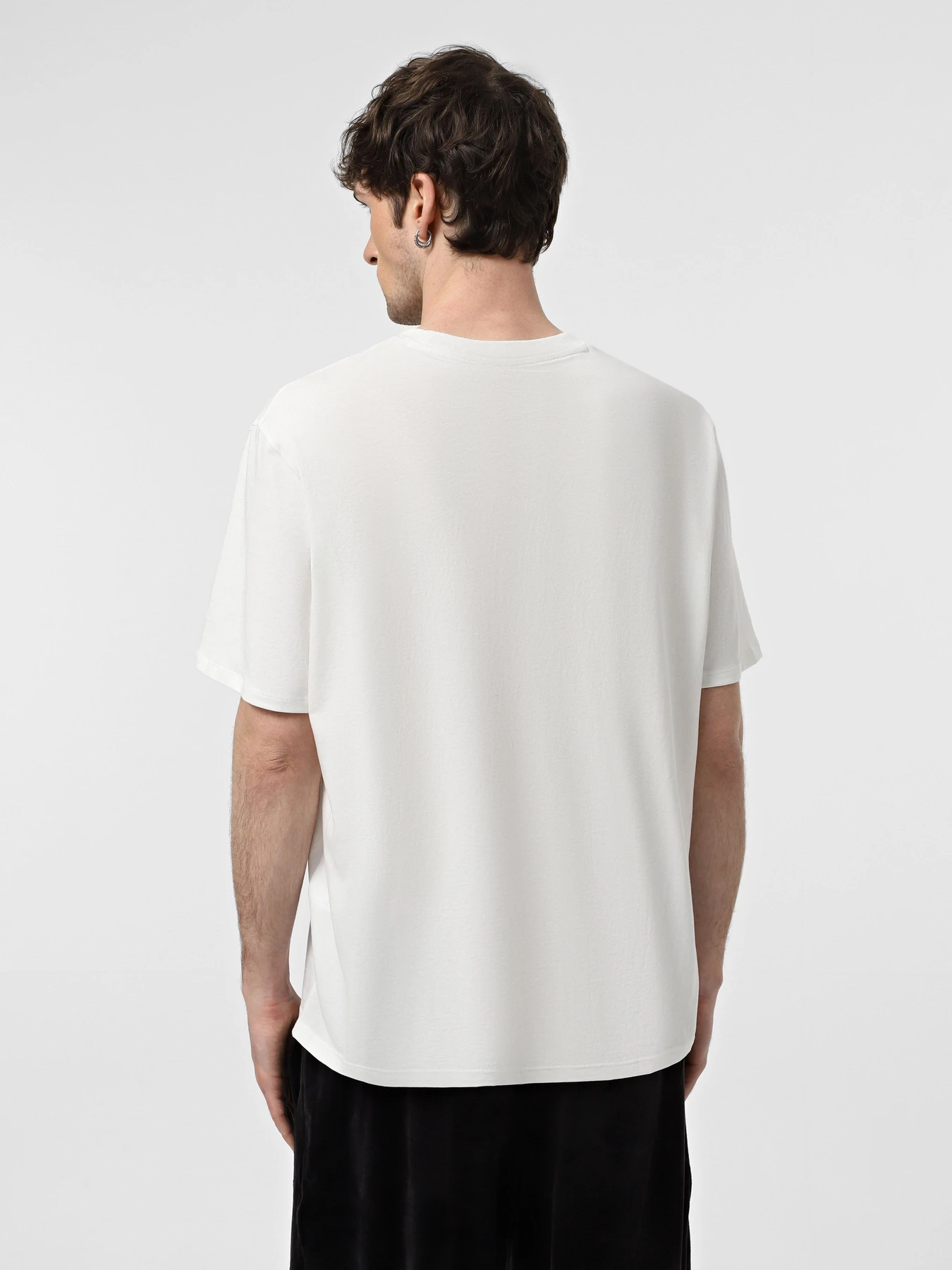 Футболки і поло Armani Exchange модель XM000043-AF10334-M0012 Футболки і поло Armani Exchange модель XM000043-AF10334-M0012 Фото
