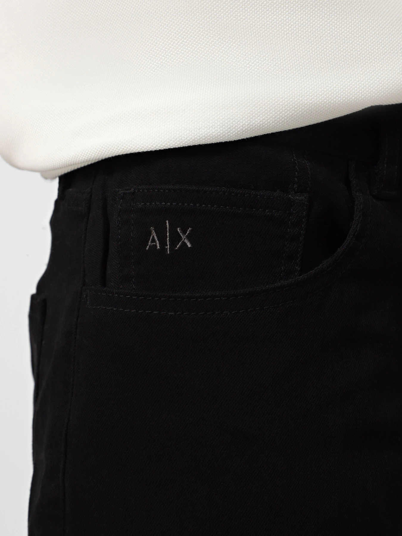 Джинсы Armani Exchange модель XM000049-AF14267-UC001 Джинсы Armani Exchange модель XM000049-AF14267-UC001 Фото
