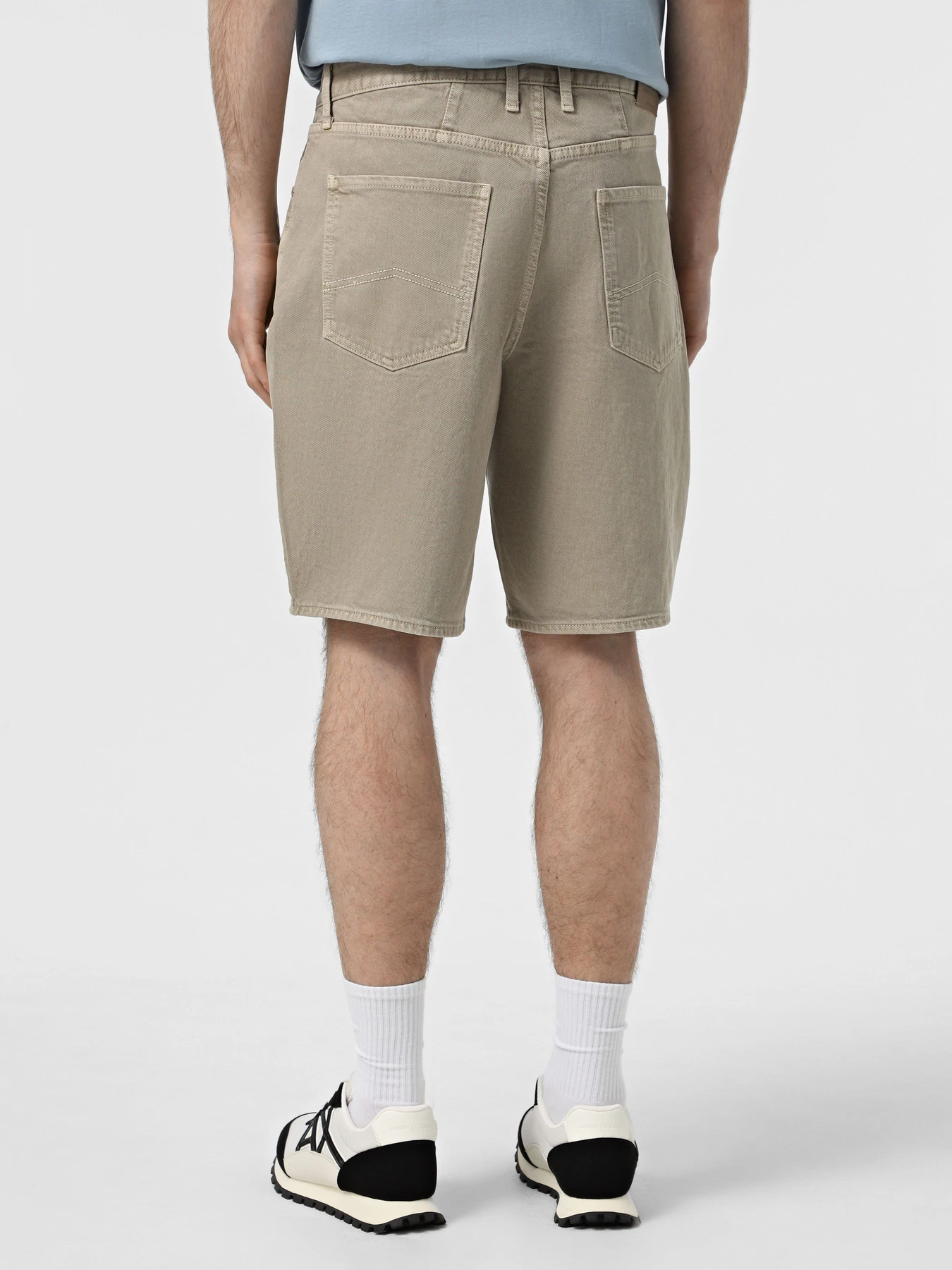 Шорты Armani Exchange модель XM000073-AF13099-U6167 Шорты Armani Exchange модель XM000073-AF13099-U6167 Фото