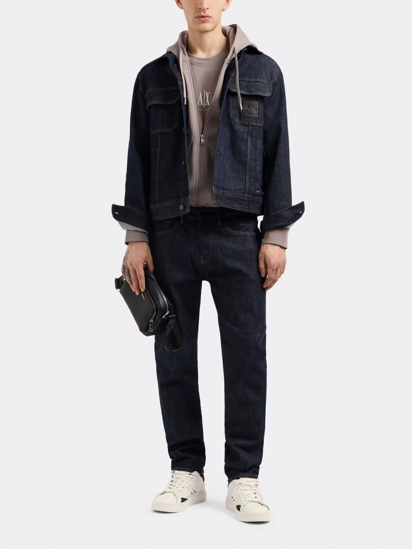 Футболки и поло Armani Exchange модель XM000363-AF12308-U6107 Футболки и поло Armani Exchange модель XM000363-AF12308-U6107 Фото