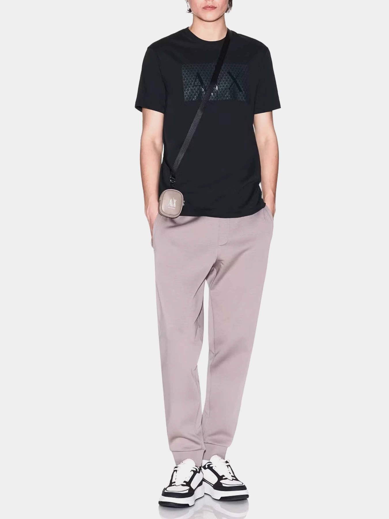 Брюки Armani Exchange модель XM000373-AF10818-U6107 Брюки Armani Exchange модель XM000373-AF10818-U6107 Фото