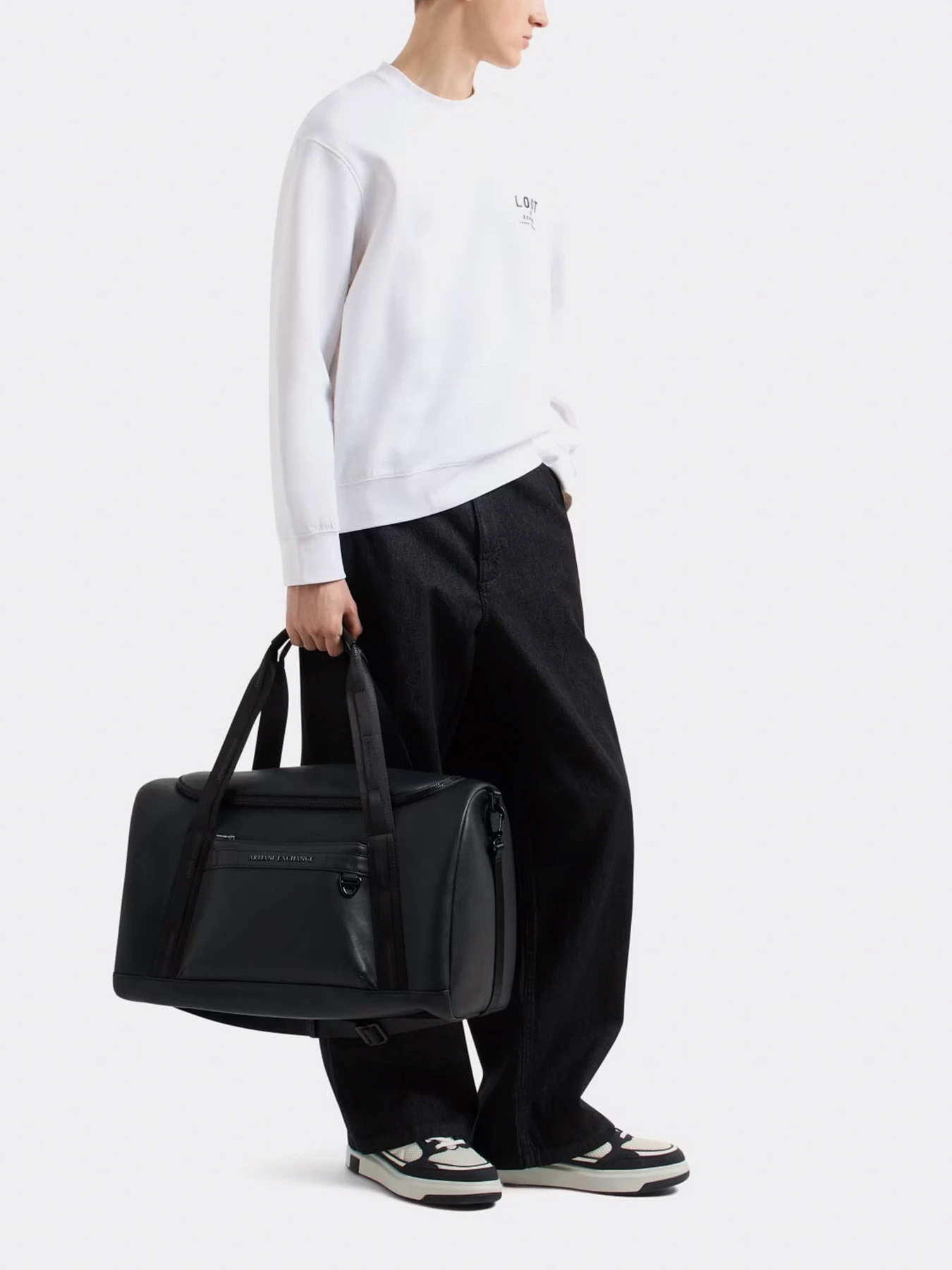 Худі та світшоти Armani Exchange модель XM000491-AF13047-U0009 Худі та світшоти Armani Exchange модель XM000491-AF13047-U0009 Фото
