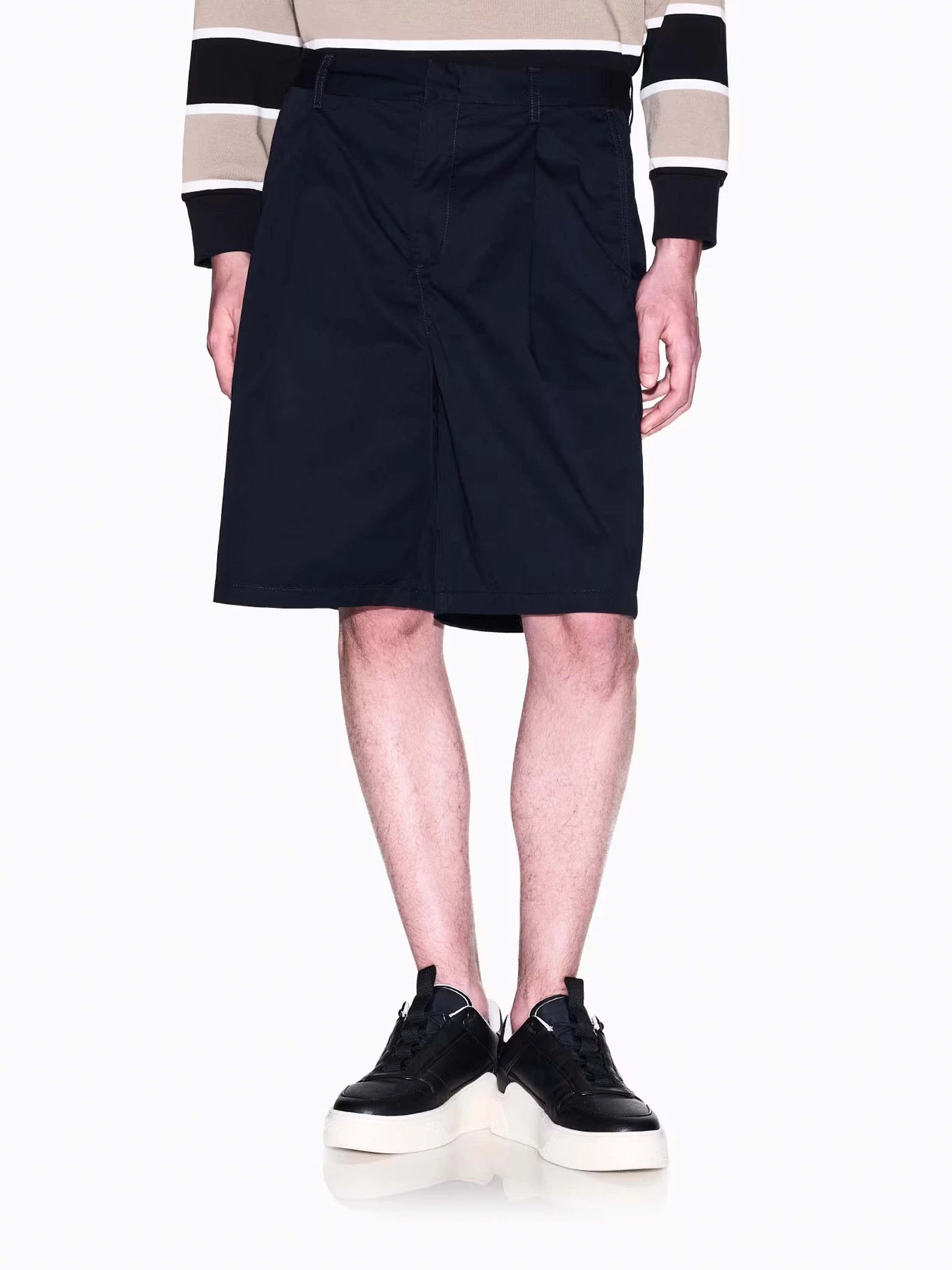 Шорты Armani Exchange модель XM000362-AF12307-UB101 Фото