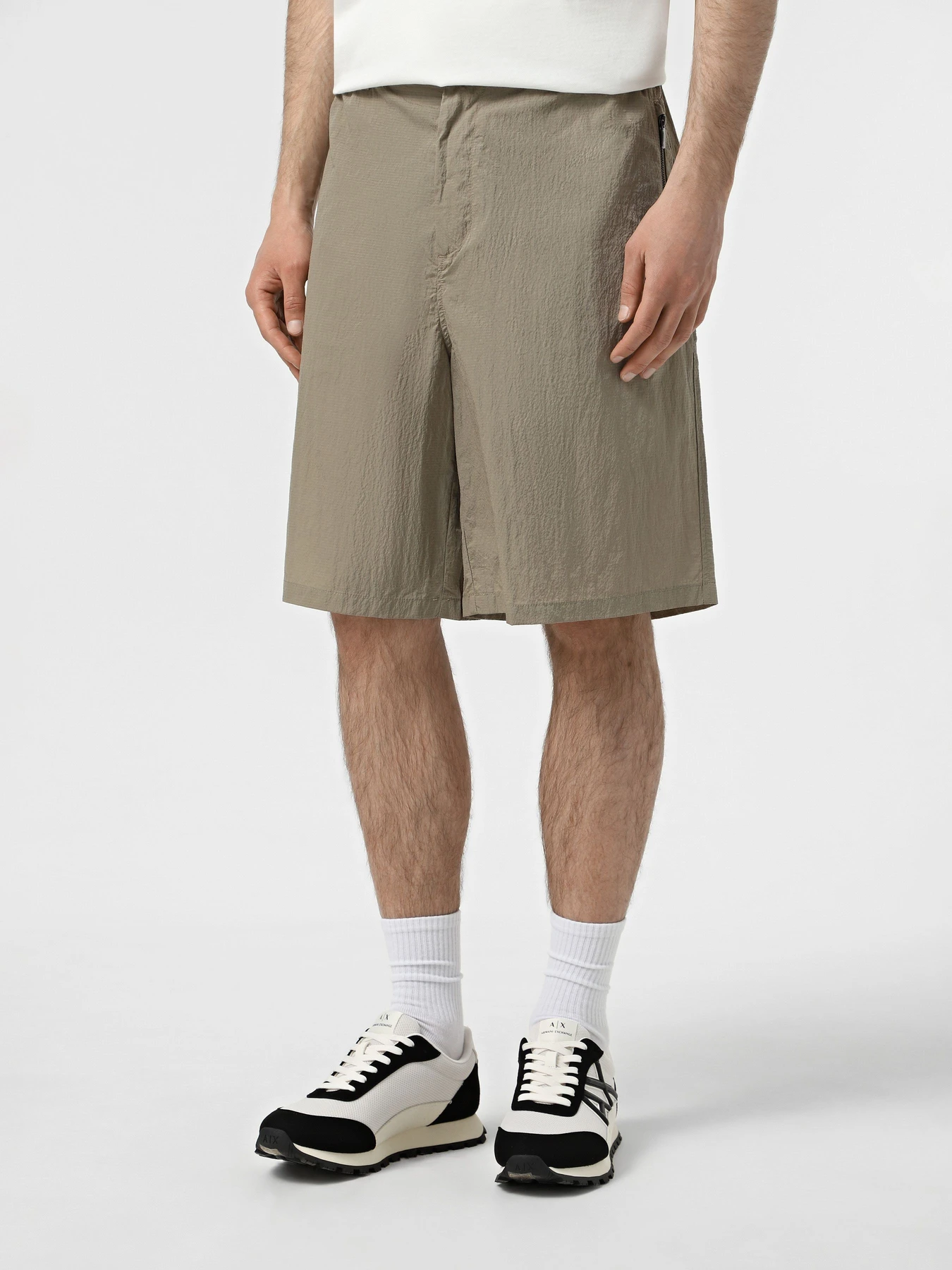 Шорты Armani Exchange модель XM000437-AF13138-U6167 Шорты Armani Exchange модель XM000437-AF13138-U6167 Фото