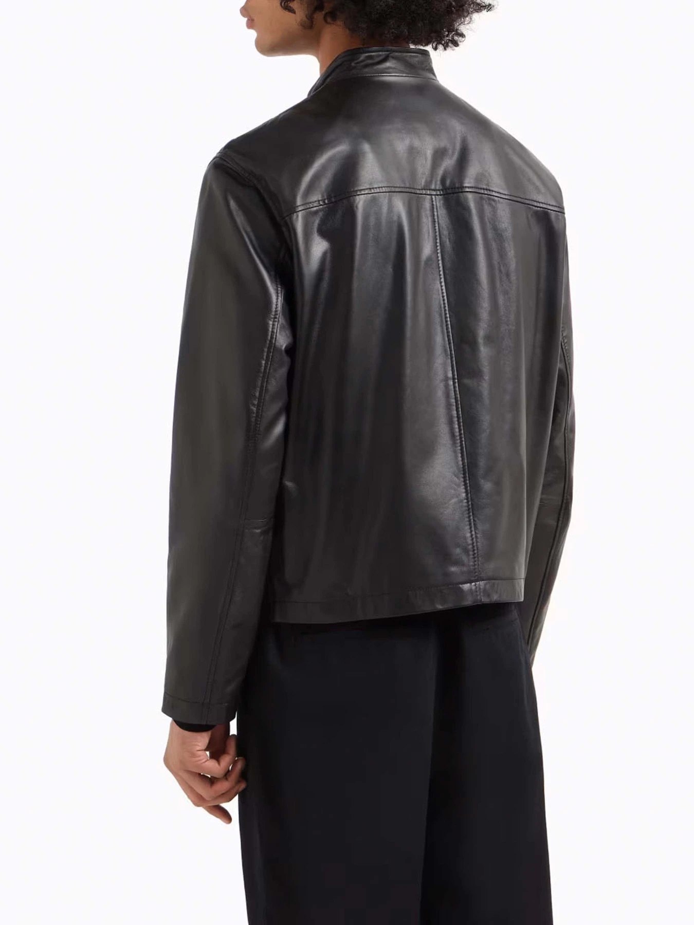 Куртки та дублянки Armani Exchange модель XM000448-AF13136-UC001 Фото