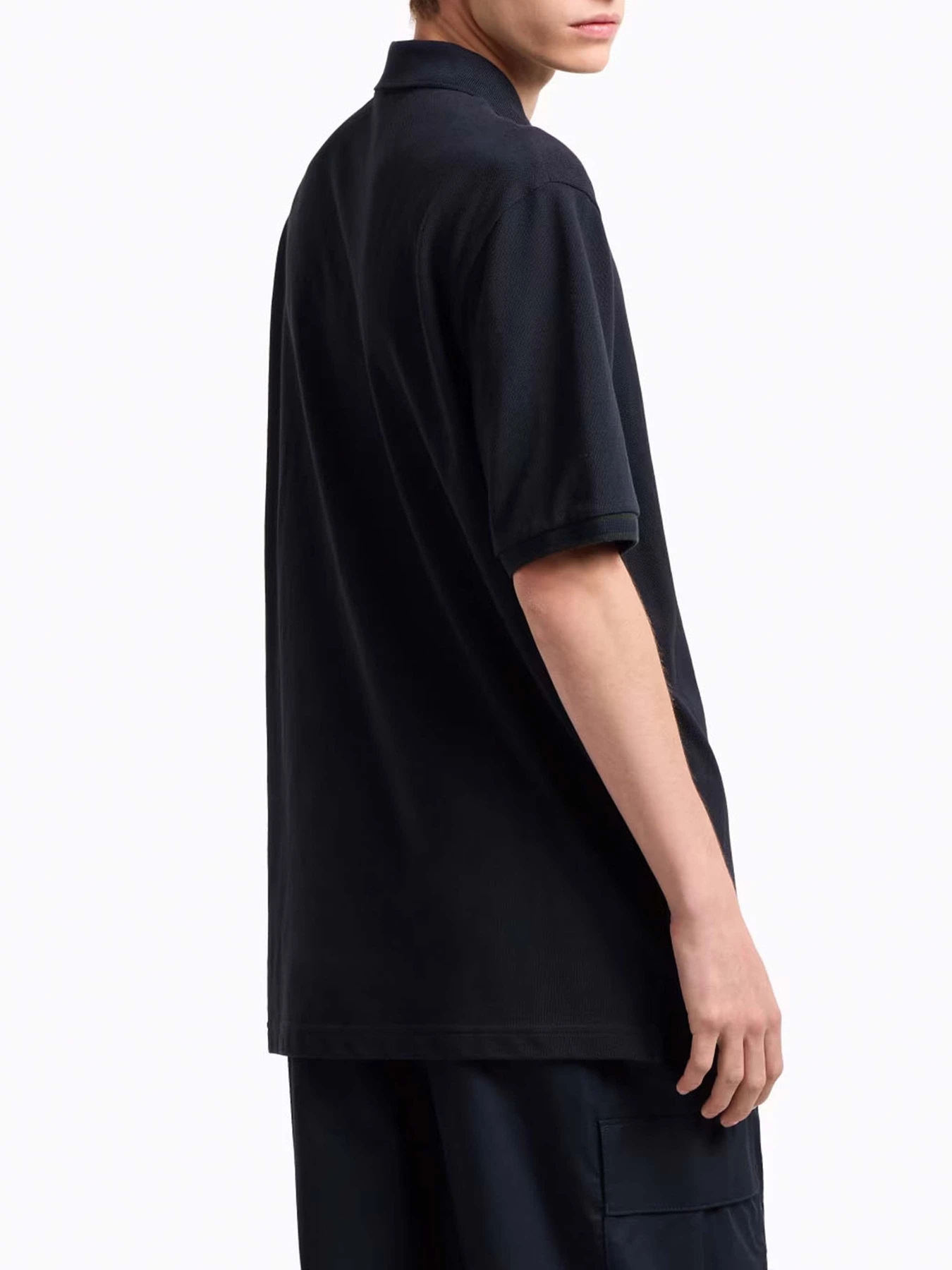 Футболки і поло Armani Exchange модель XM000221-AF10366-UB101 Футболки і поло Armani Exchange модель XM000221-AF10366-UB101 Фото