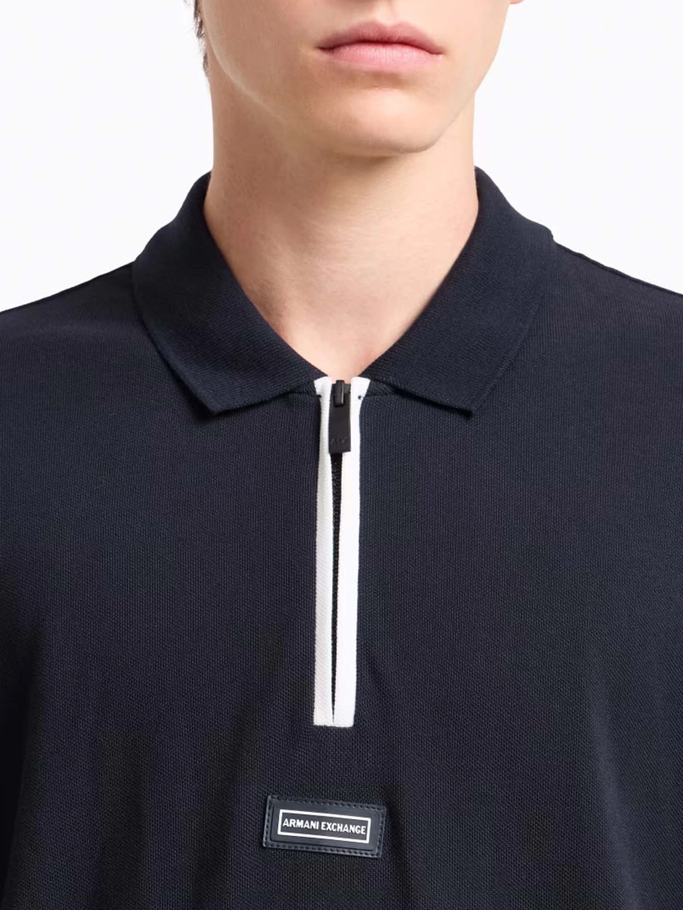 Футболки і поло Armani Exchange модель XM000221-AF10366-UB101 Футболки і поло Armani Exchange модель XM000221-AF10366-UB101 Фото