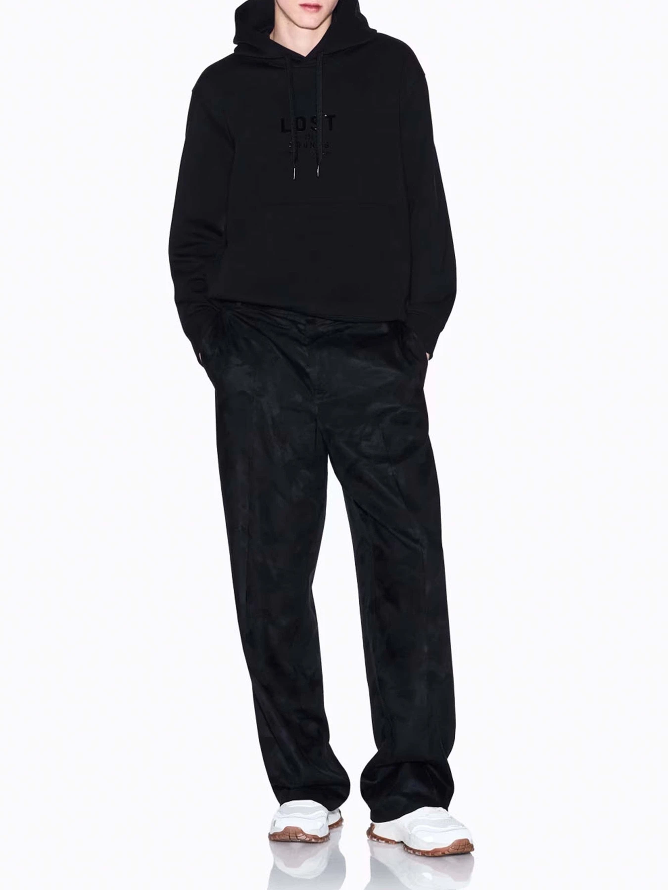Худі та світшоти Armani Exchange модель XM000490-AF13047-UC001 Худі та світшоти Armani Exchange модель XM000490-AF13047-UC001 Фото