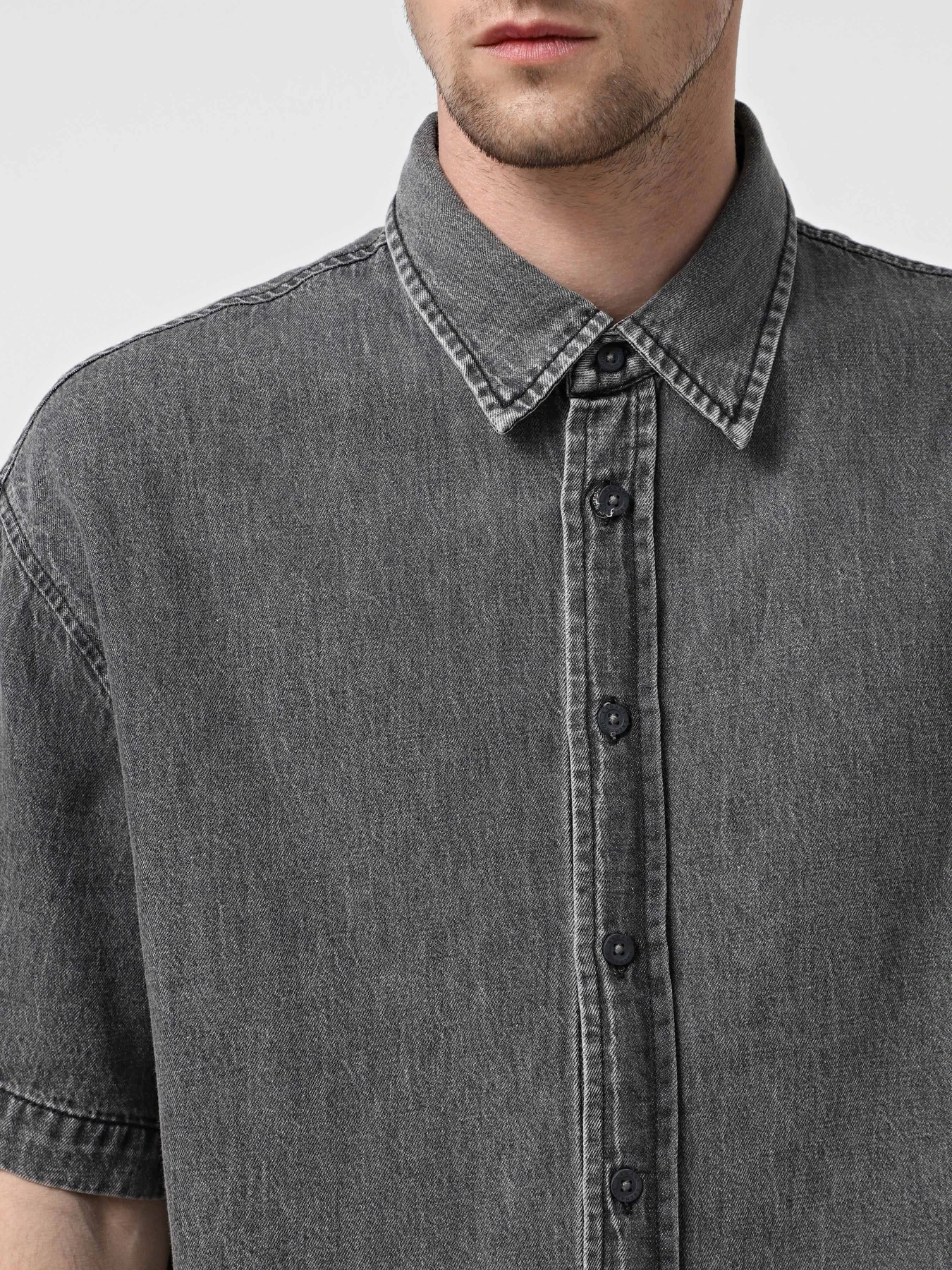 Сорочки Armani Exchange модель XM000622-AF14943-M8088 Сорочки Armani Exchange модель XM000622-AF14943-M8088 Фото