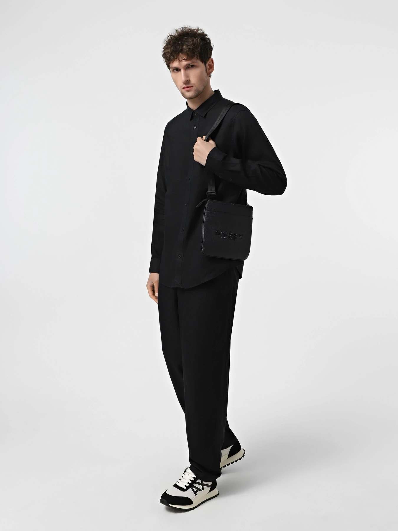 Рубашки Armani Exchange модель XM001221-AF14619-UC001 Фото