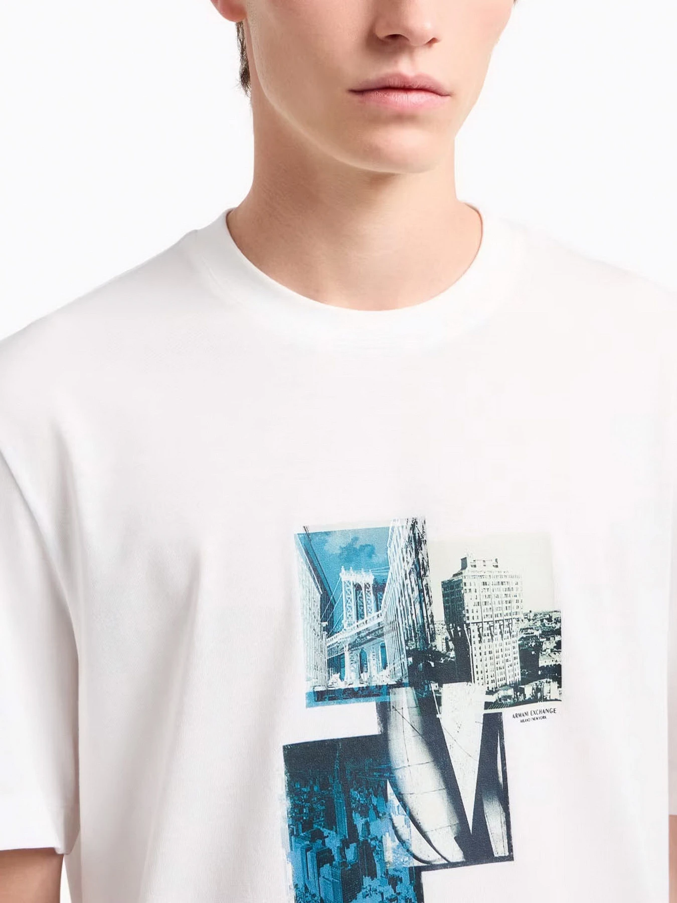 Футболки і поло Armani Exchange модель XM000269-AF12112-U0009 Футболки і поло Armani Exchange модель XM000269-AF12112-U0009 Фото