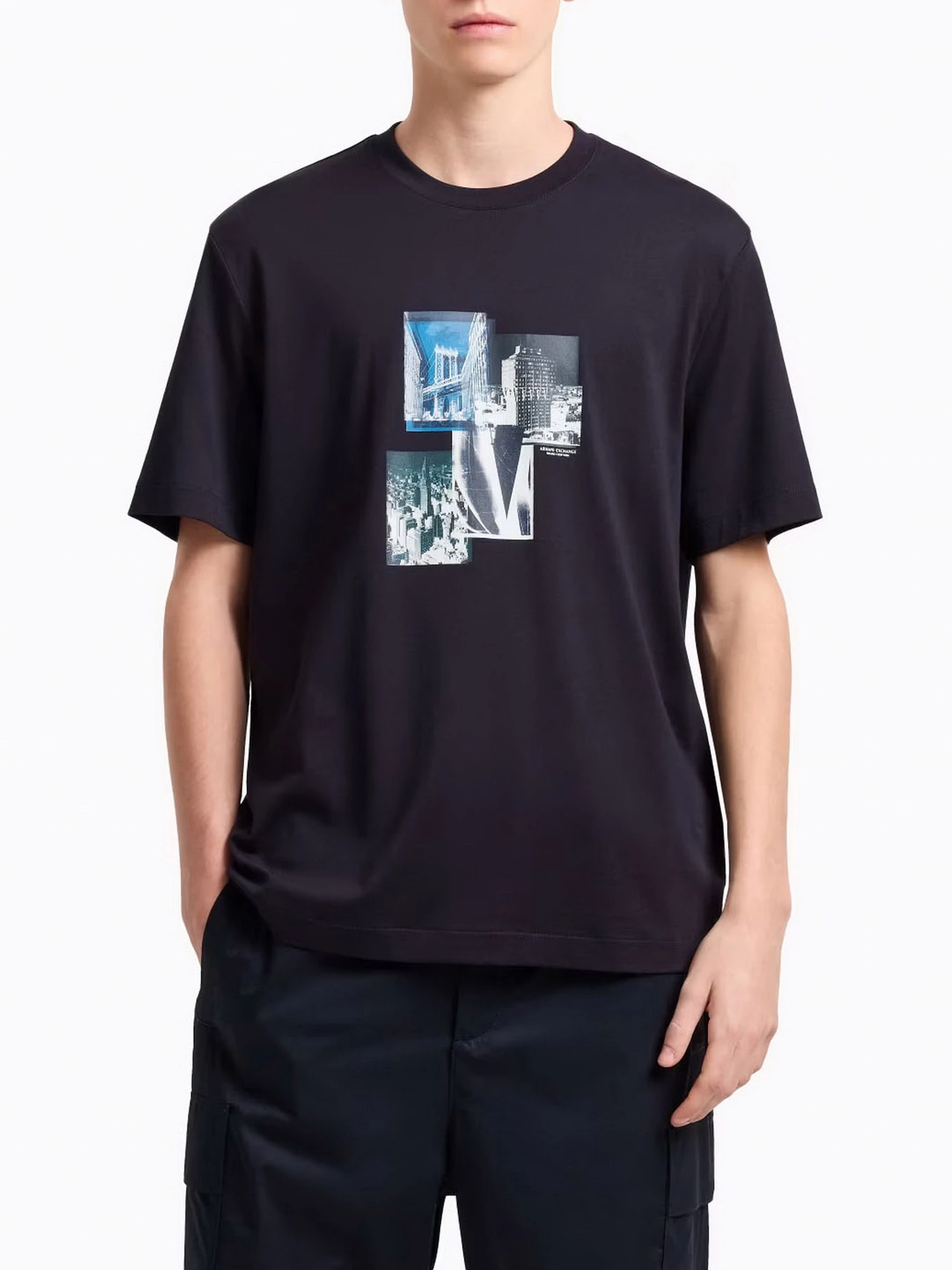 Футболки і поло Armani Exchange модель XM000269-AF12112-UB101 Футболки і поло Armani Exchange модель XM000269-AF12112-UB101 Фото