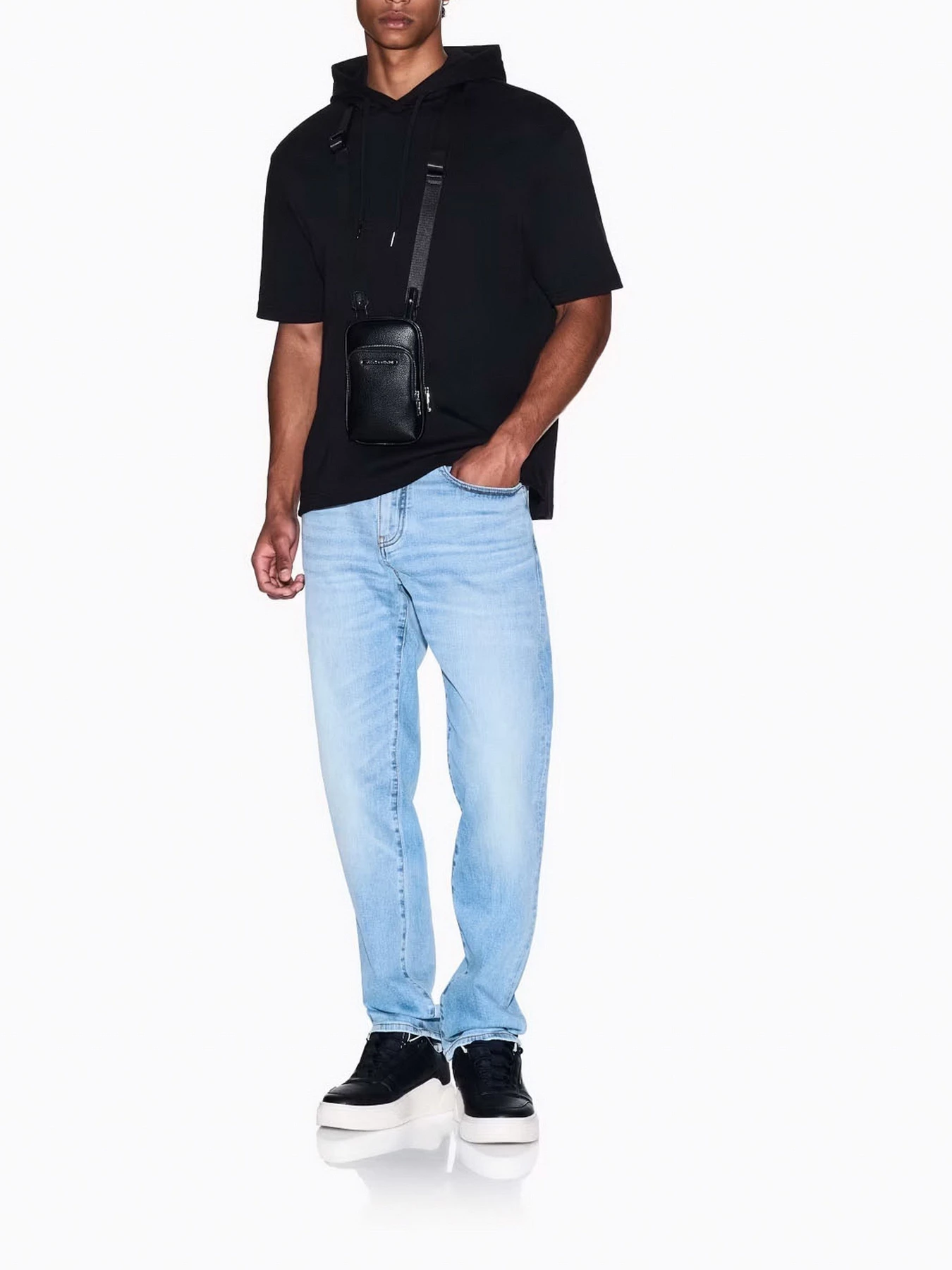 Худи и свитшоты Armani Exchange модель XM000495-AF10365-UC001 Фото