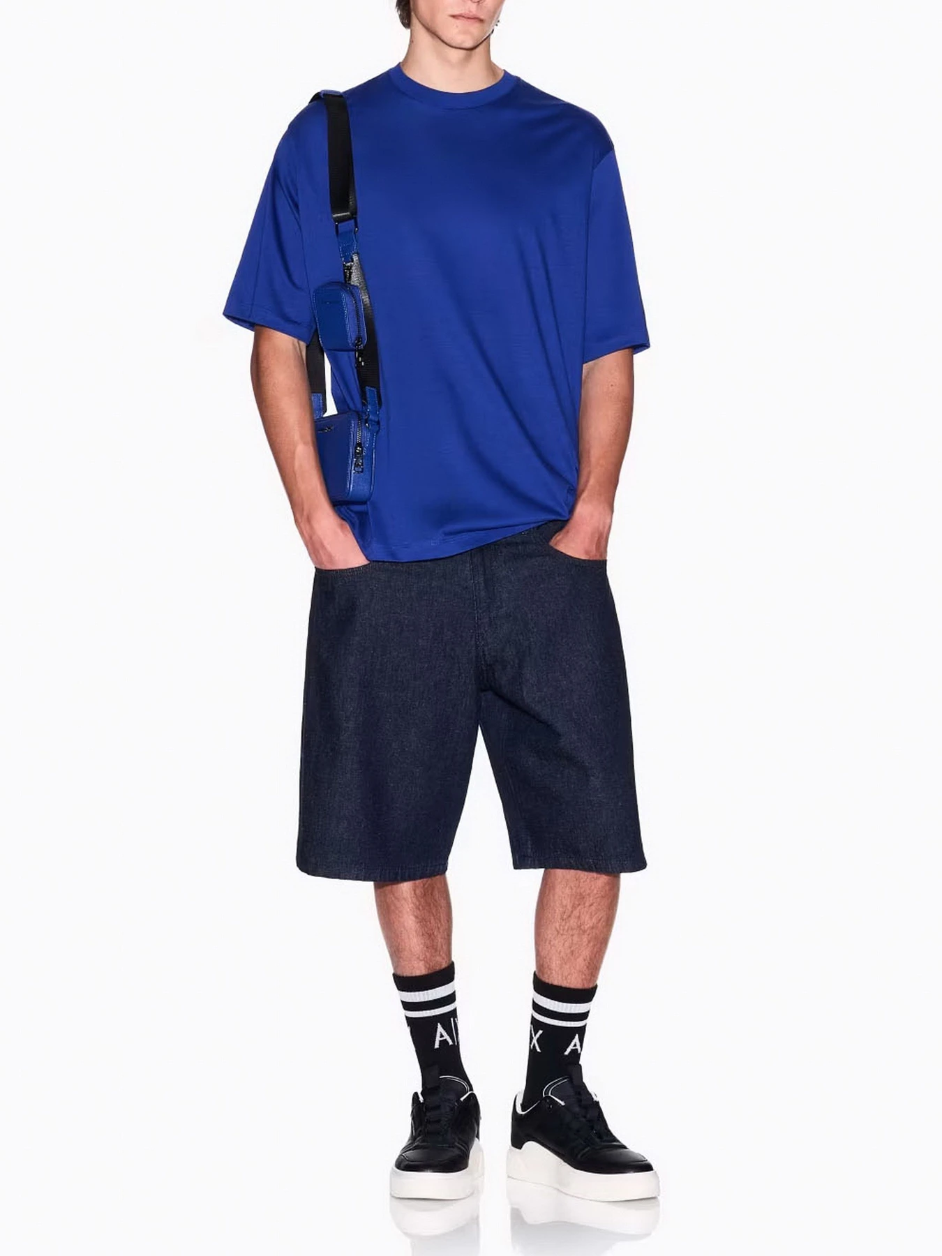 Футболки и поло Armani Exchange модель XM000576-AF10364-UB088 Футболки и поло Armani Exchange модель XM000576-AF10364-UB088 Фото