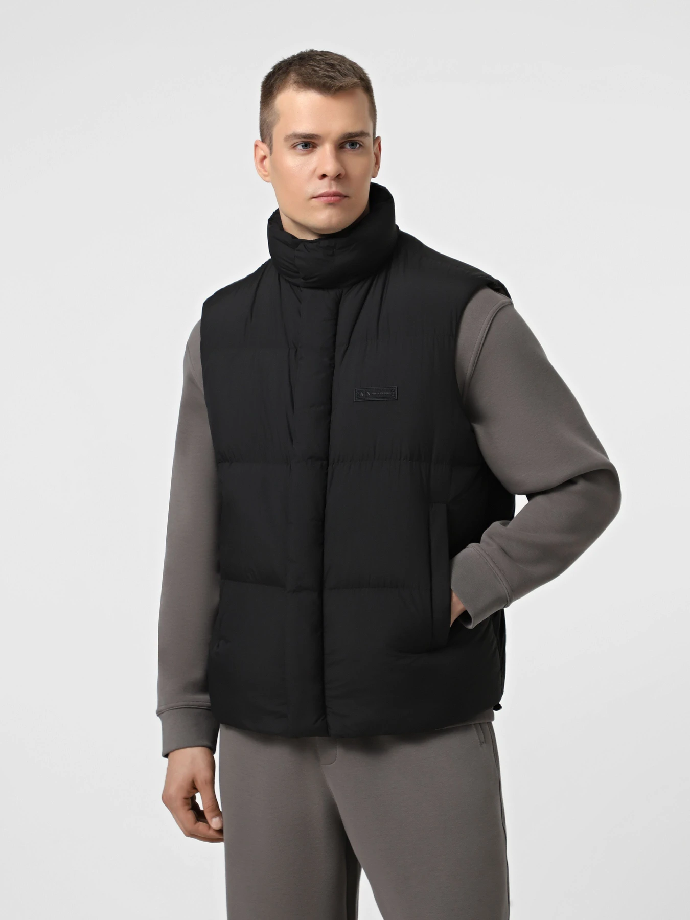 Куртки и дубленки Armani Exchange модель XM001100-AF16340-UC001 Куртки и дубленки Armani Exchange модель XM001100-AF16340-UC001 Фото