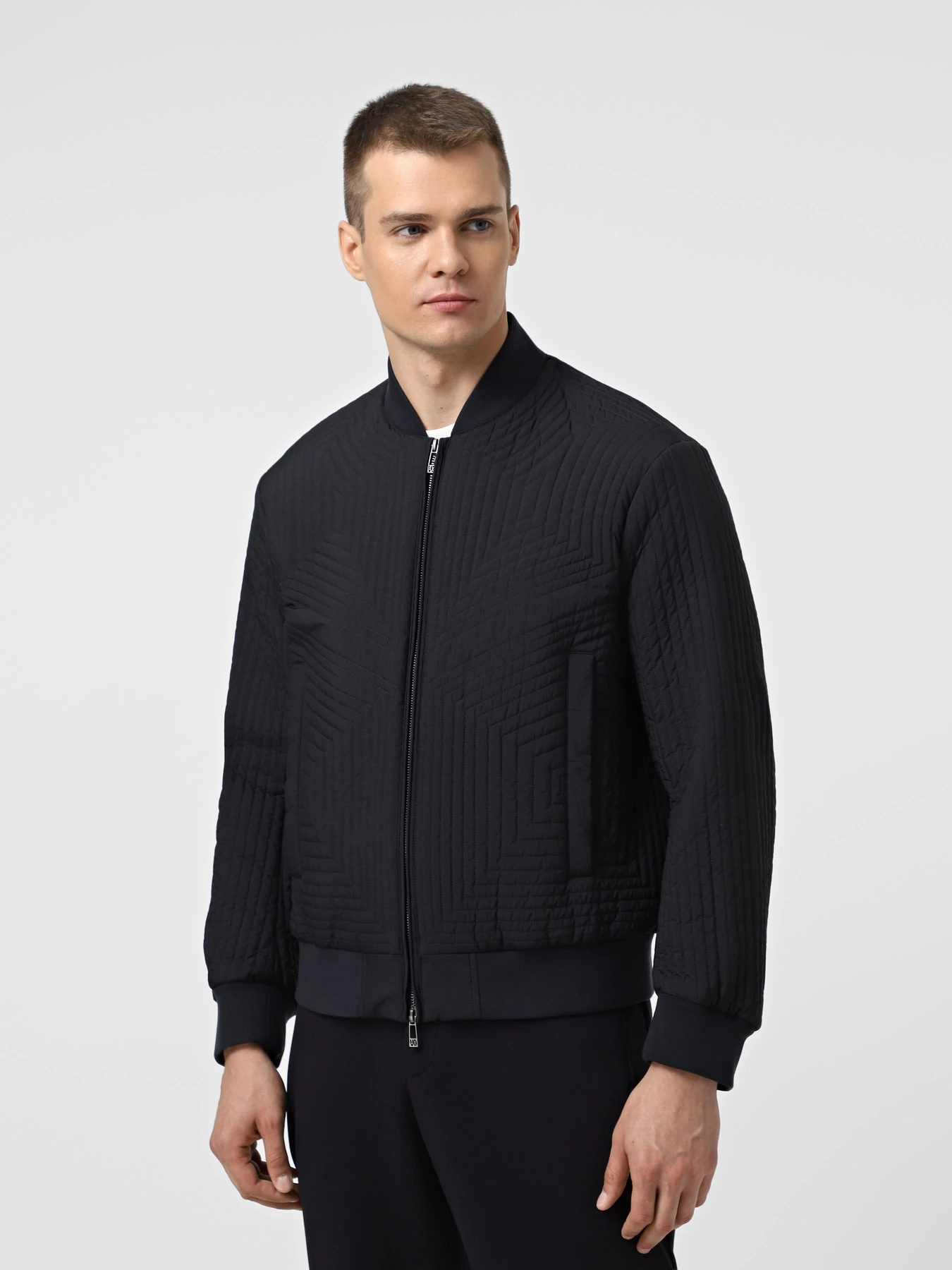 Куртки та дублянки Armani Exchange модель XM001101-AF16343-UB101 Куртки та дублянки Armani Exchange модель XM001101-AF16343-UB101 Фото