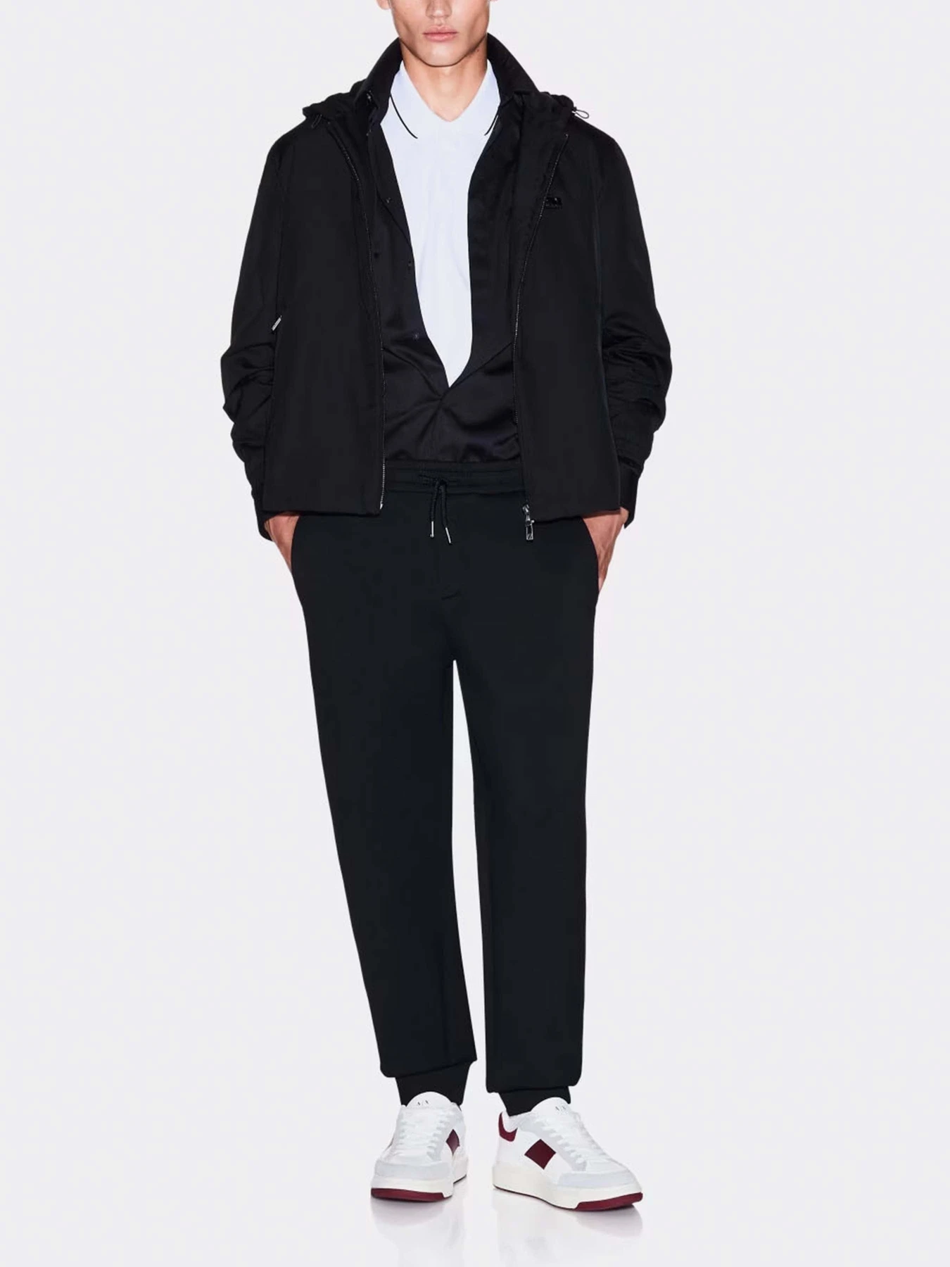 Куртки и дубленки Armani Exchange модель XM001102-AF16672-UC001 Куртки и дубленки Armani Exchange модель XM001102-AF16672-UC001 Фото