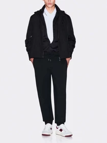 Куртки и дубленки Armani Exchange модель XM001102-AF16672-UC001 Фото