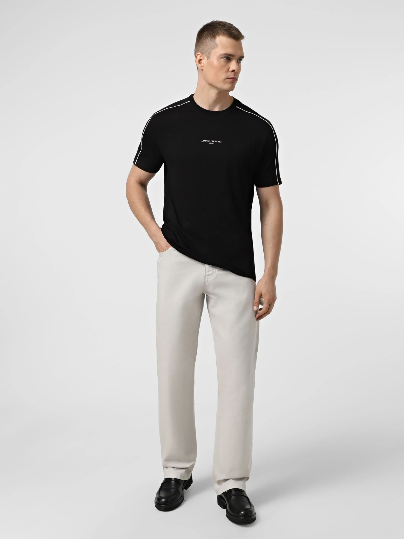 Джинсы Armani Exchange модель XM001220-AF16679-U1013 Джинсы Armani Exchange модель XM001220-AF16679-U1013 Фото