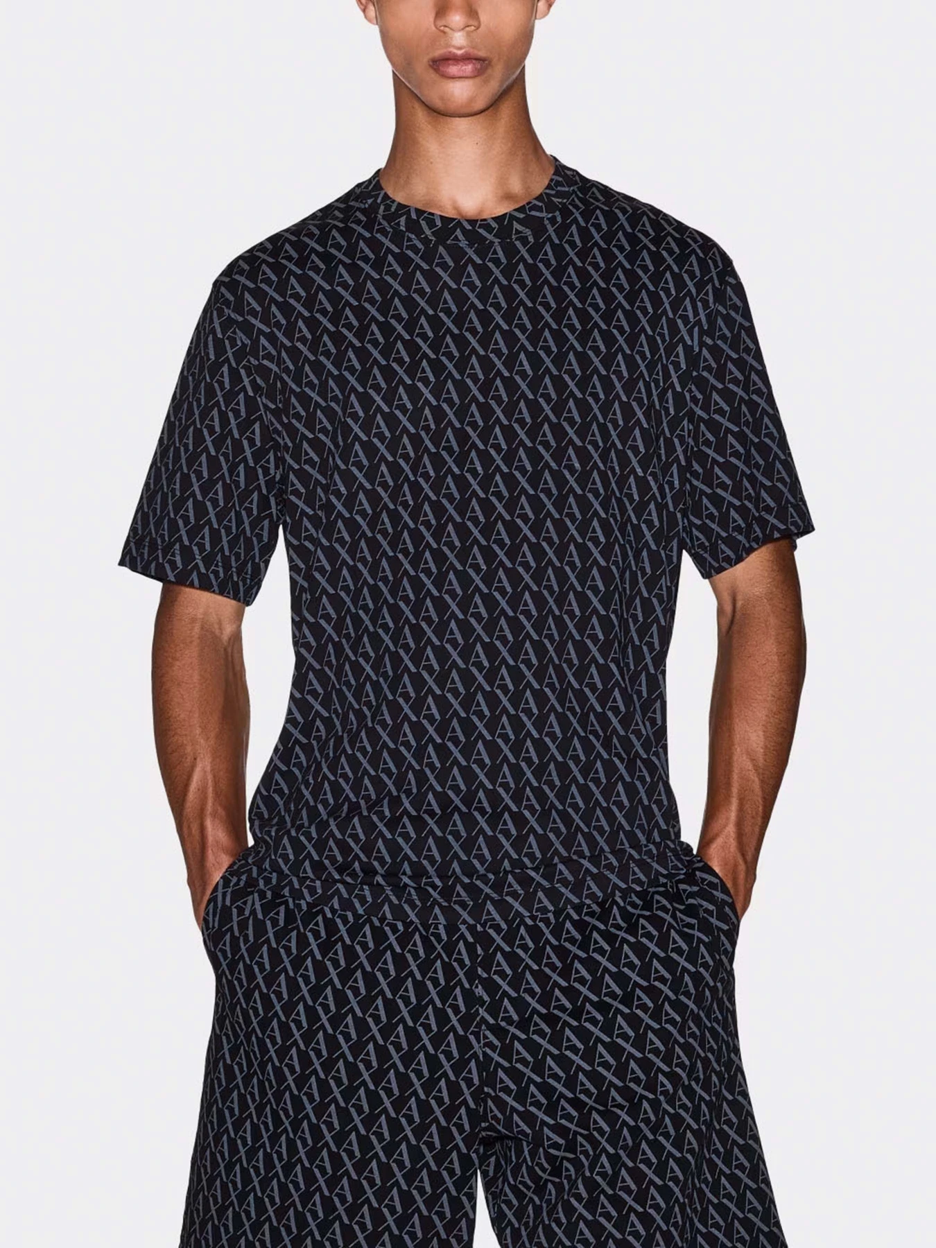Футболки и поло Armani Exchange модель XM001228-AF10356-FC026 Футболки и поло Armani Exchange модель XM001228-AF10356-FC026 Фото