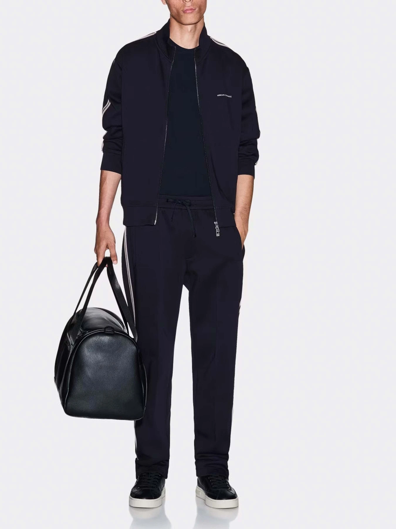 Худі та світшоти Armani Exchange модель XM001361-AF10818-UB101 Худі та світшоти Armani Exchange модель XM001361-AF10818-UB101 Фото