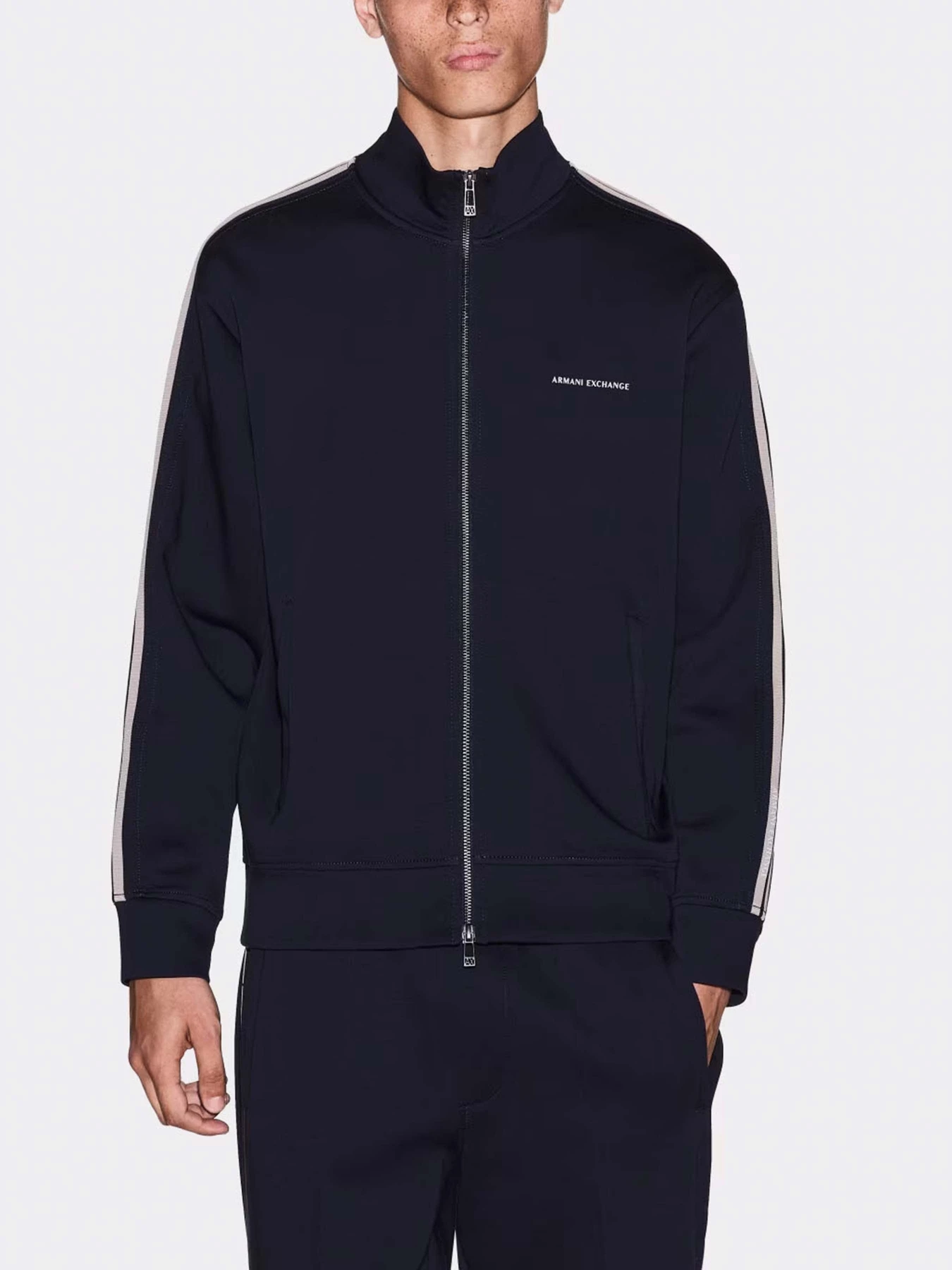 Худі та світшоти Armani Exchange модель XM001361-AF10818-UB101 Худі та світшоти Armani Exchange модель XM001361-AF10818-UB101 Фото