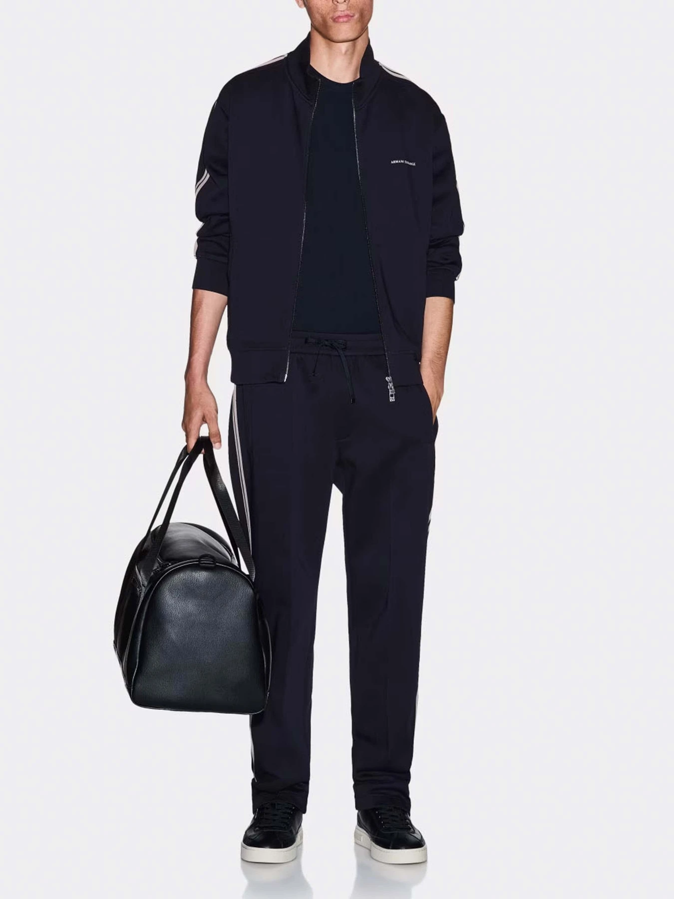 Брюки Armani Exchange модель XM001362-AF10818-UB101 Фото