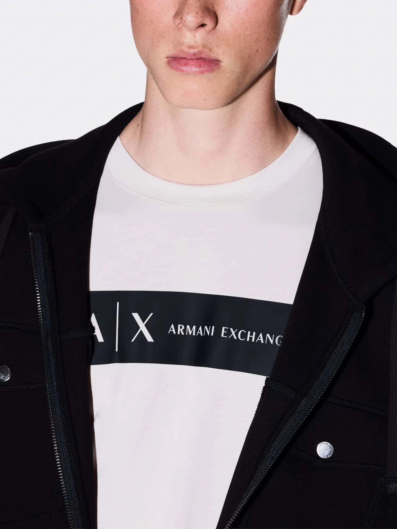 Футболки и поло Armani Exchange модель XM001425-AF10361-U1013 Фото
